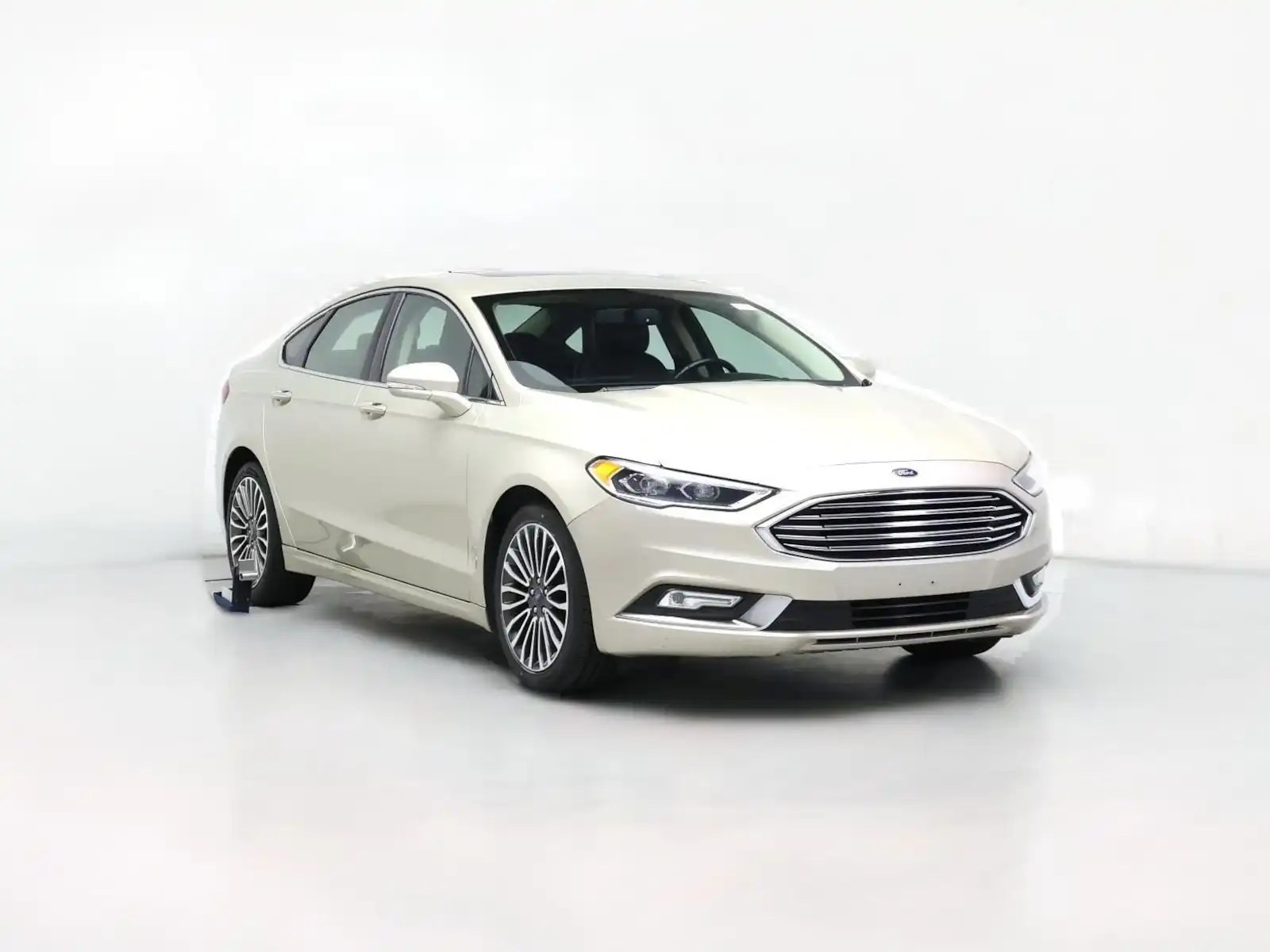 2017 Ford Fusion SE FWD's photo