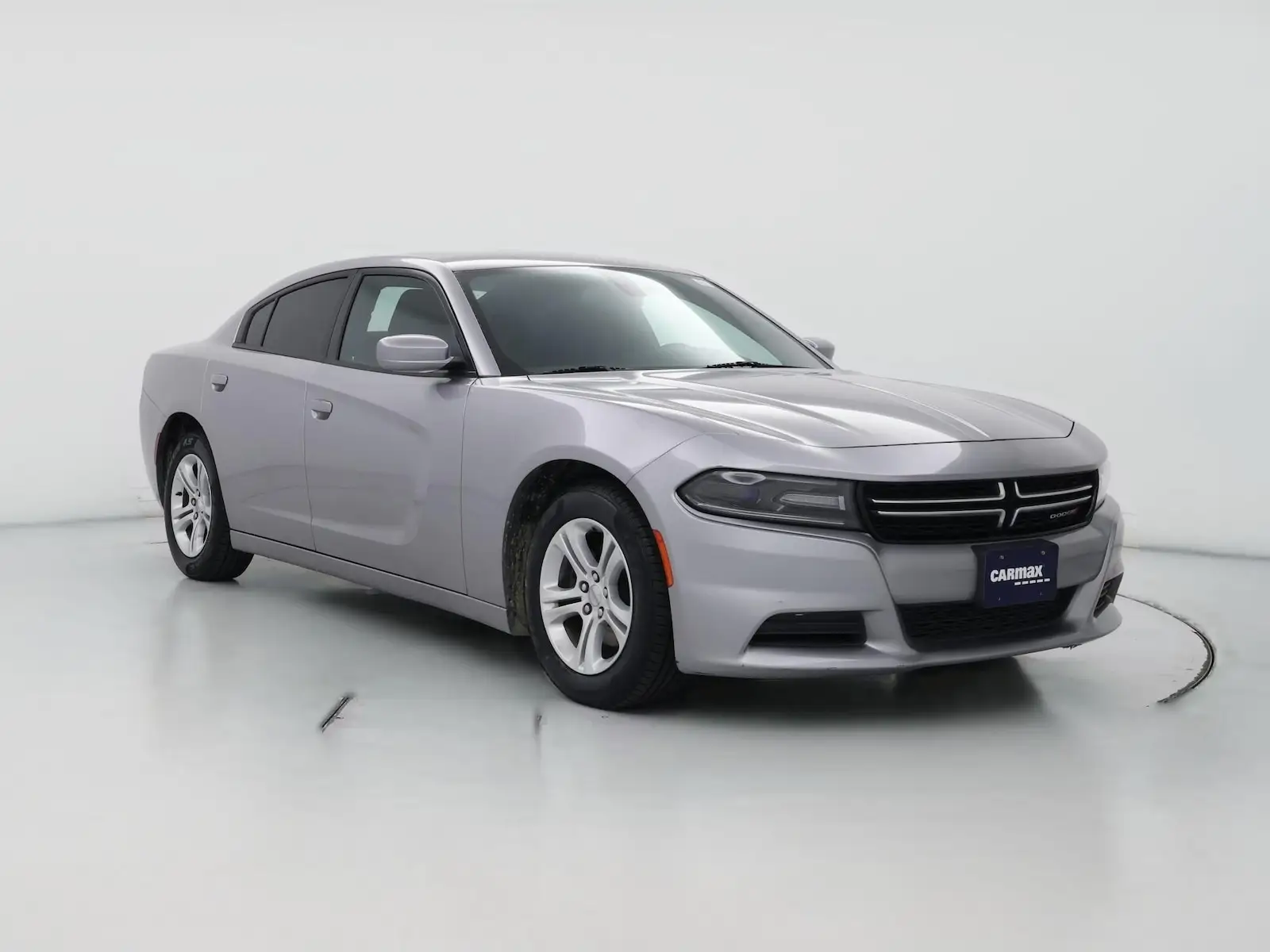 2016 Dodge Charger SE photo 1