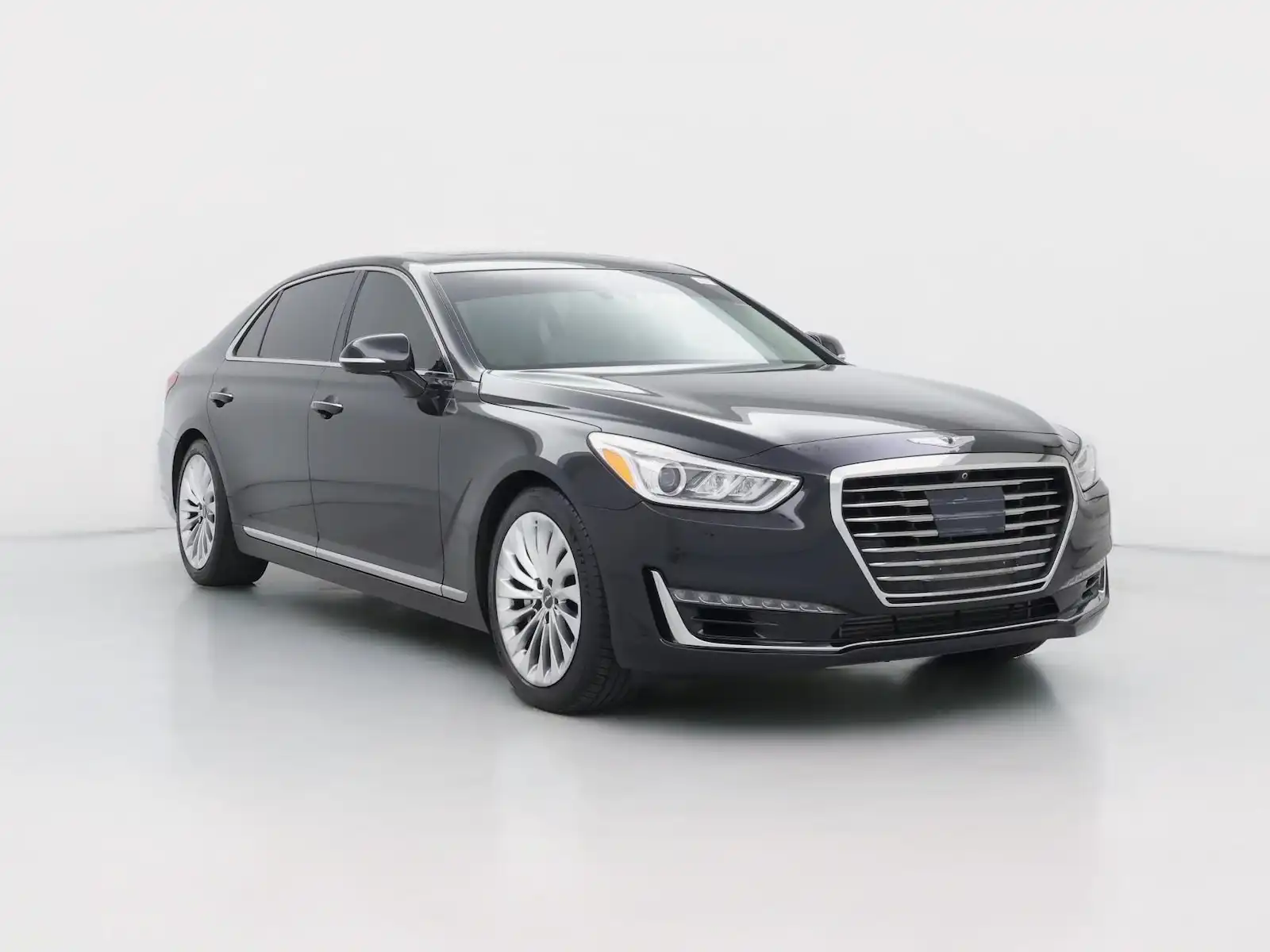 2018 Genesis G90 3.3T Premium's photo