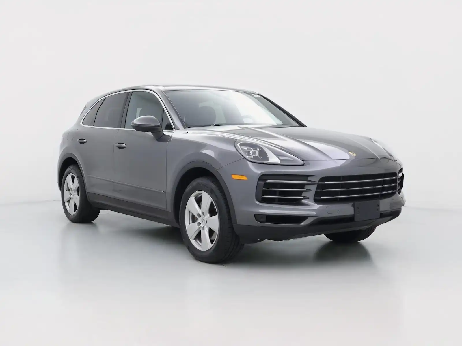 2019 Porsche Cayenne Base's photo