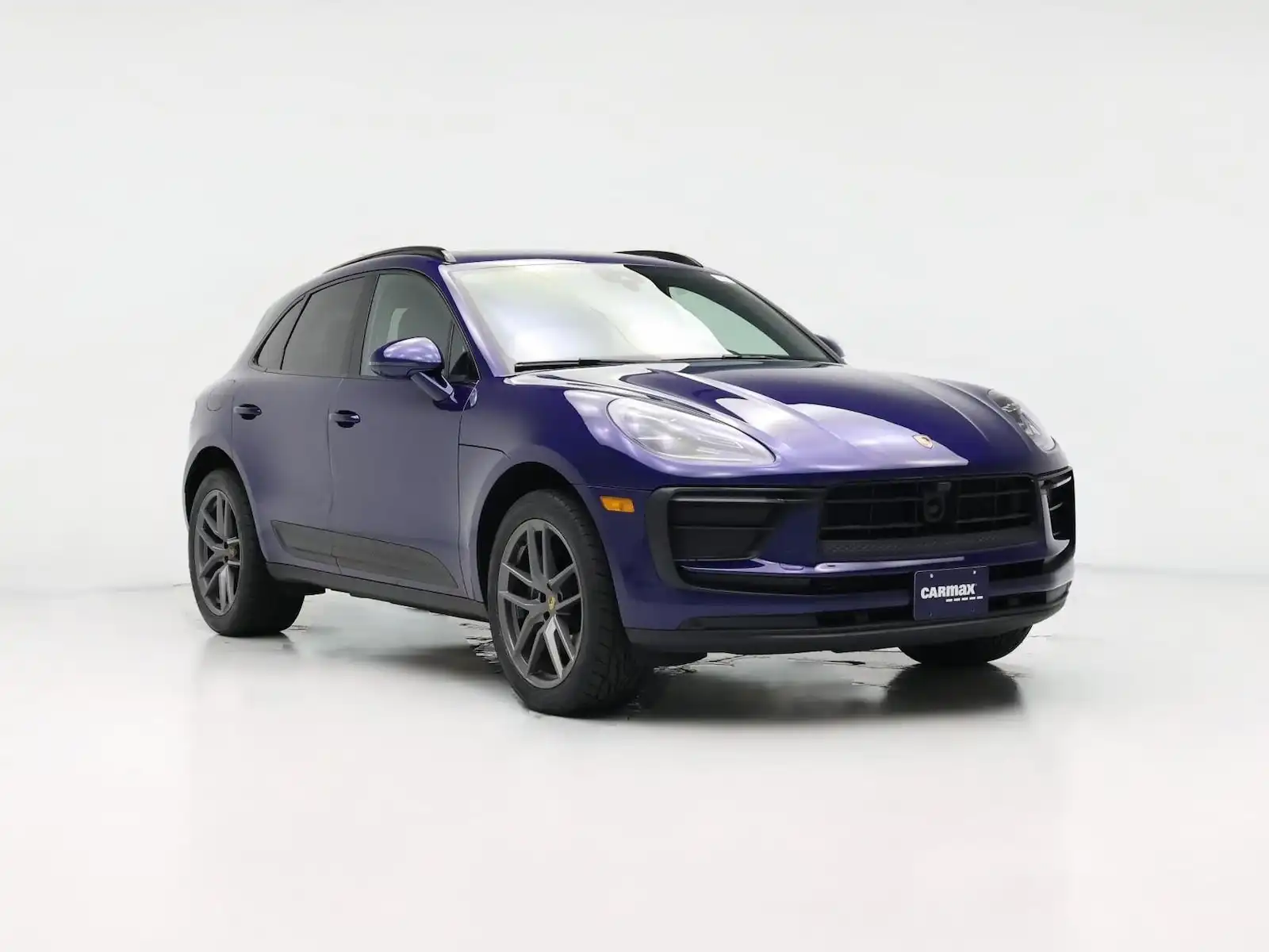 2023 Porsche Macan Base's photo