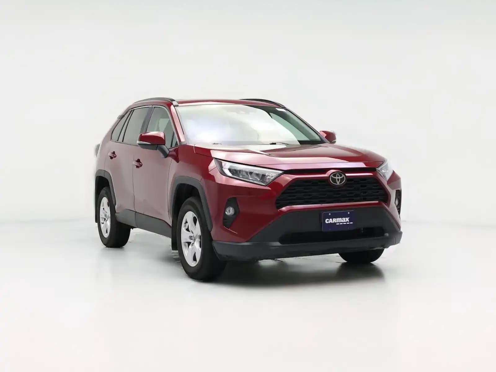 2021 Toyota RAV4 XLE AWD's photo