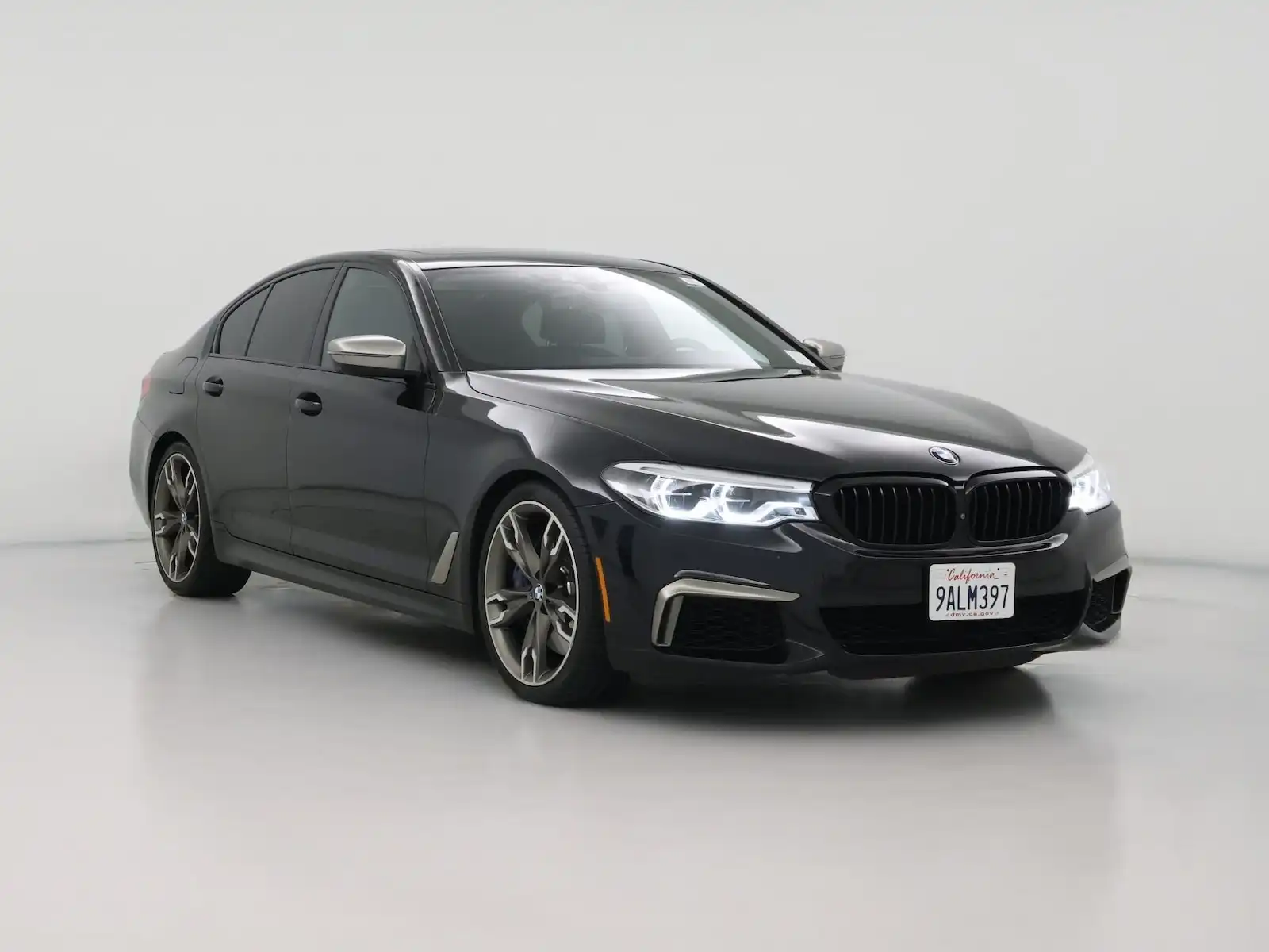 2019 BMW 5 Series M550i xDrive Sedan's photo
