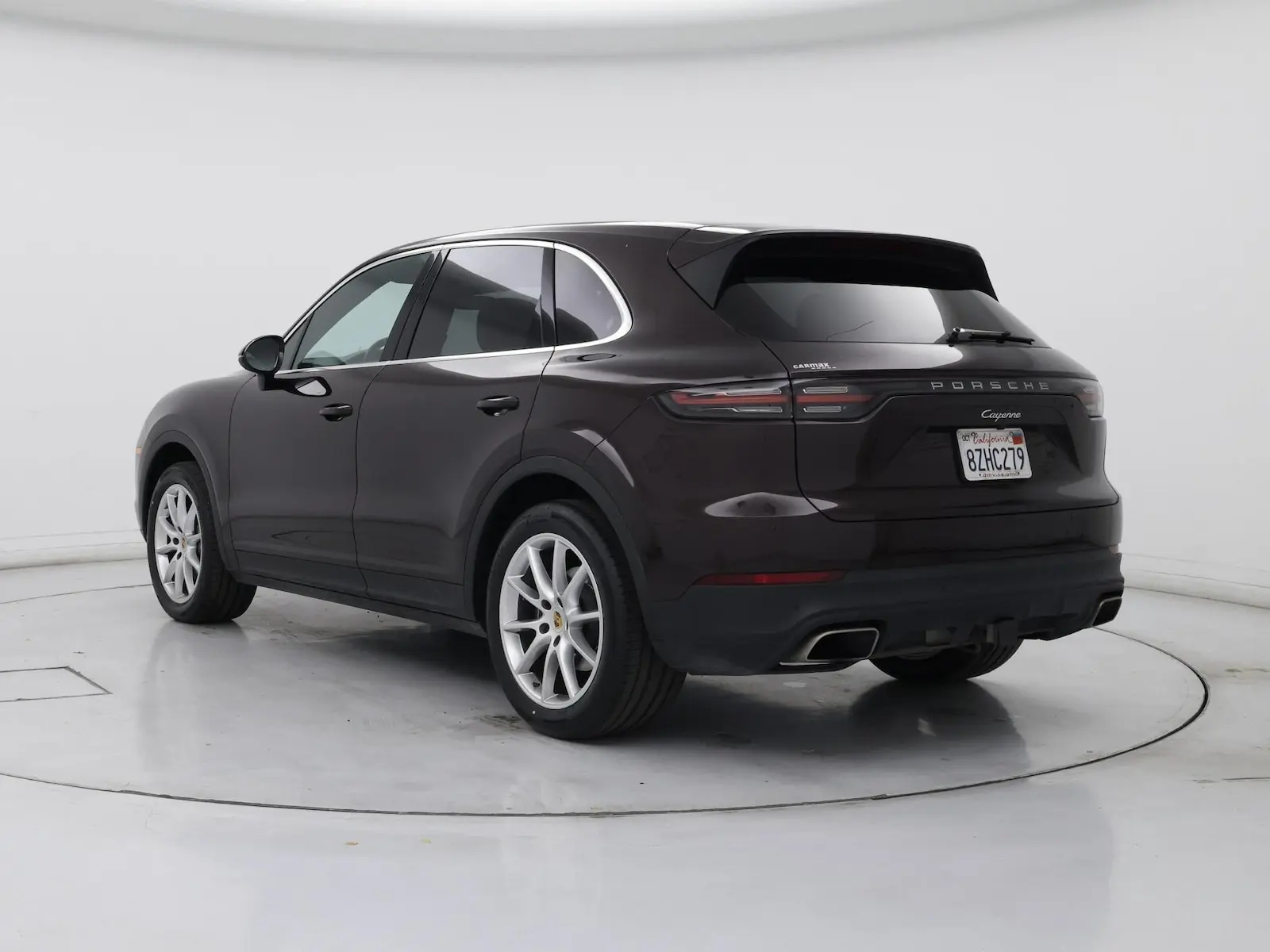 2019 Porsche Cayenne Base photo 3