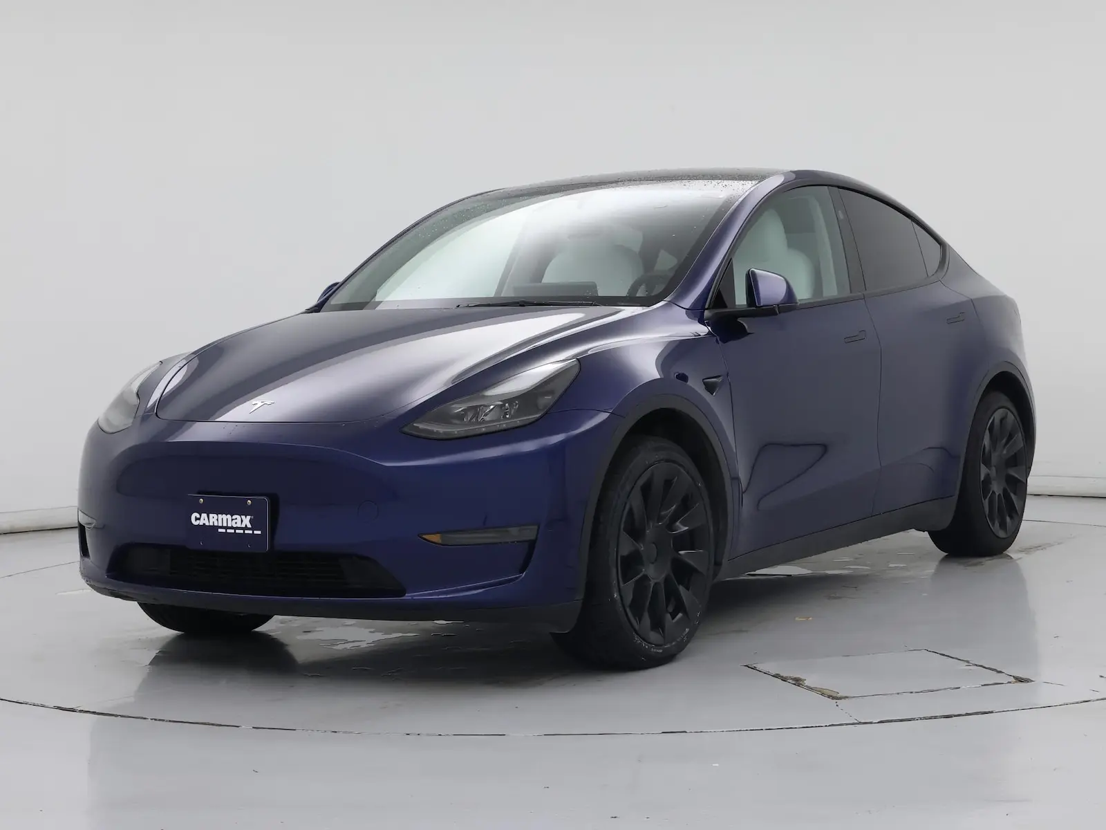 2024 Tesla Model Y Long Range RWD photo 5
