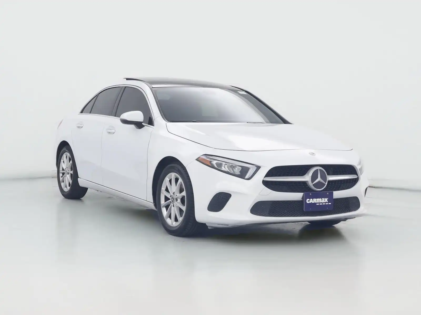 2019 Mercedes-Benz A-Class A220's photo