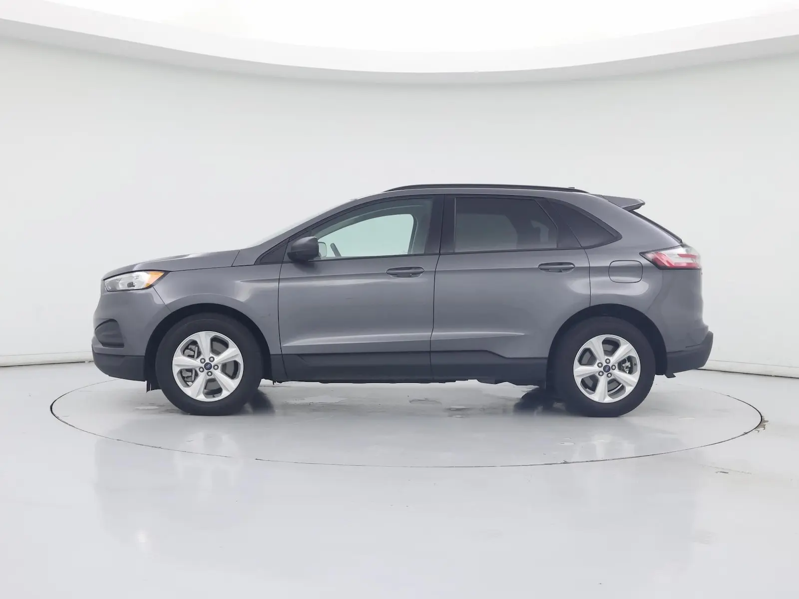 2022 Ford Edge SE AWD photo 4