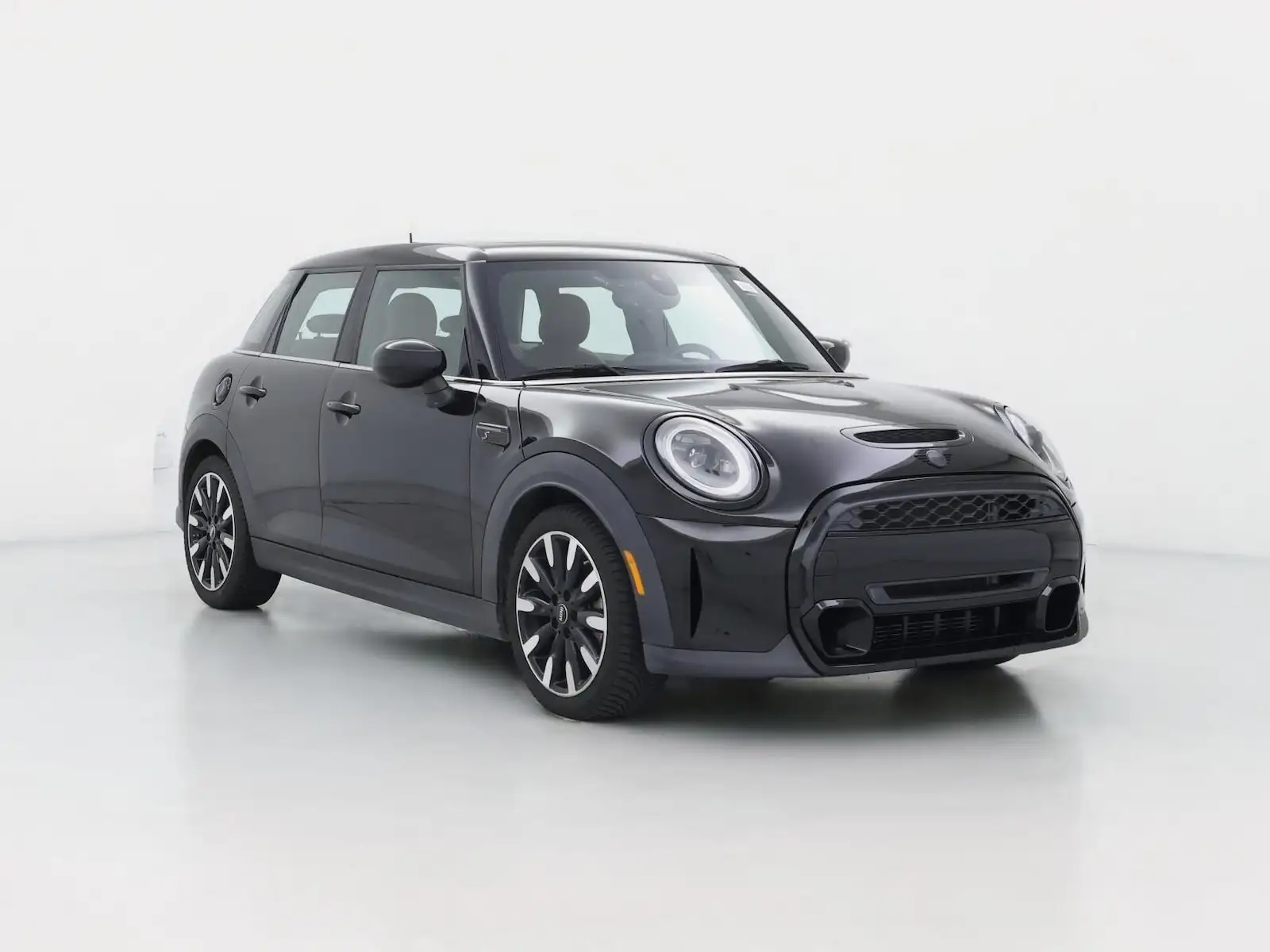 2022 MINI Hardtop Cooper S's photo