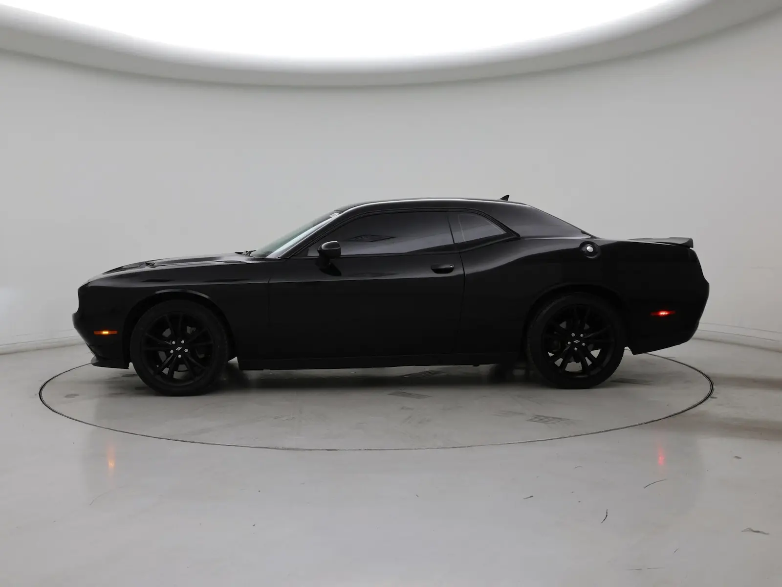2018 Dodge Challenger SXT Plus photo 4