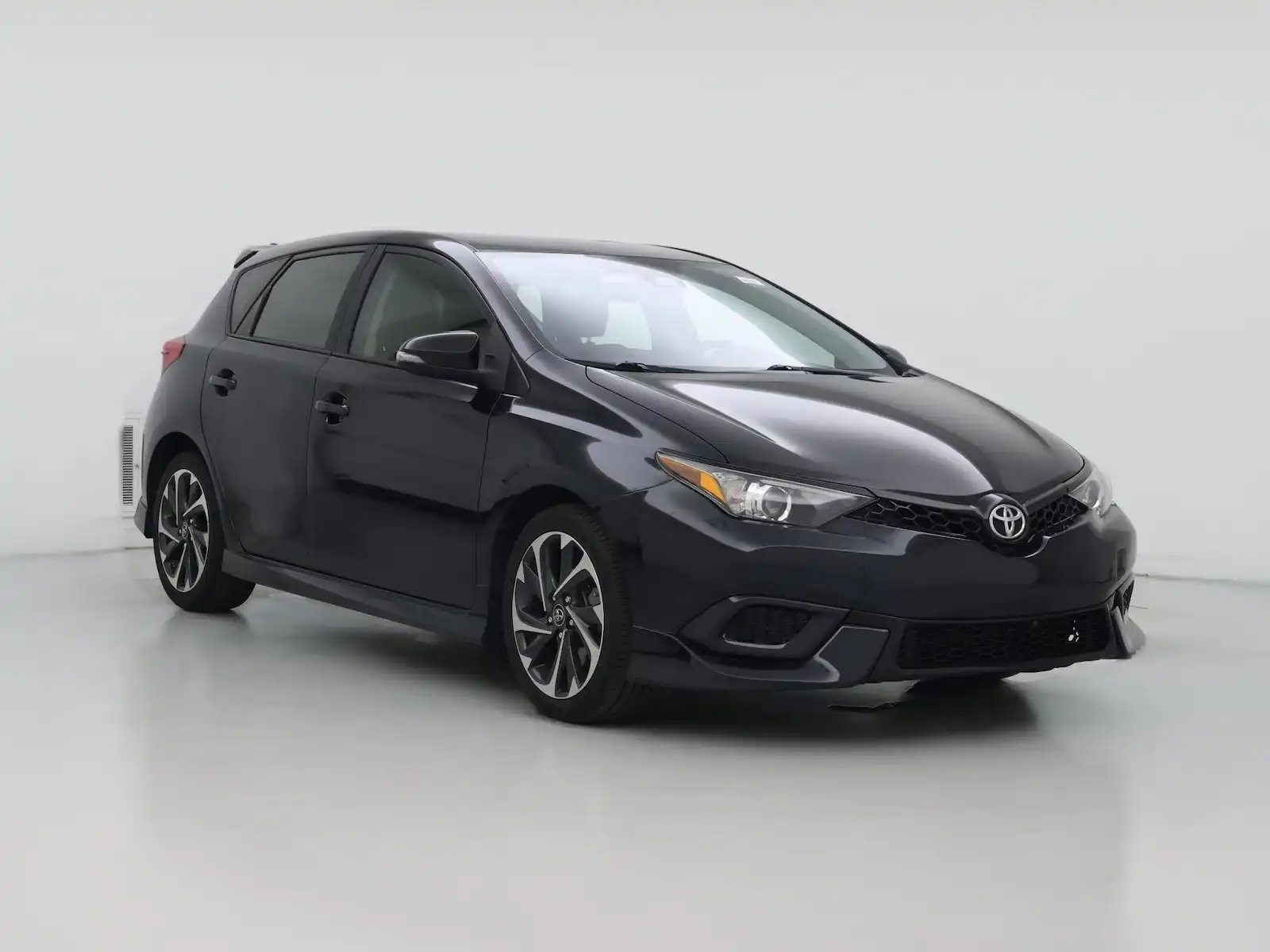2018 Toyota Corolla iM CVT's photo