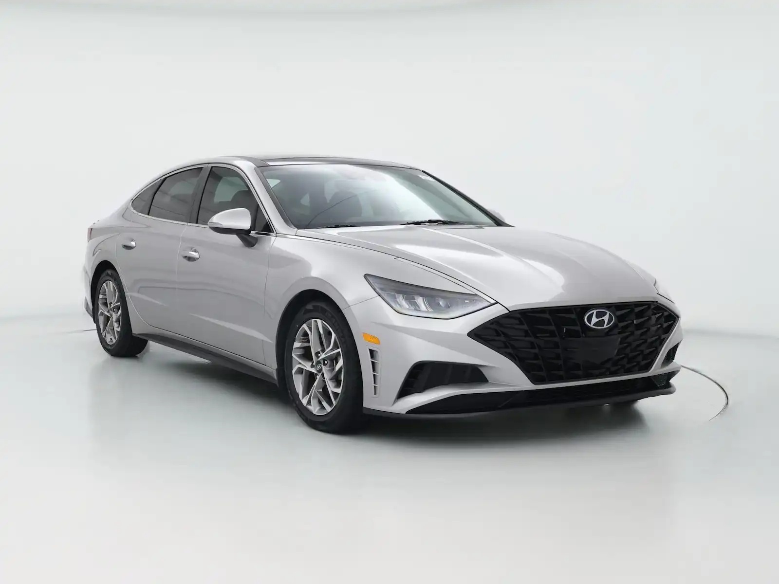 2021 Hyundai Sonata SEL's photo