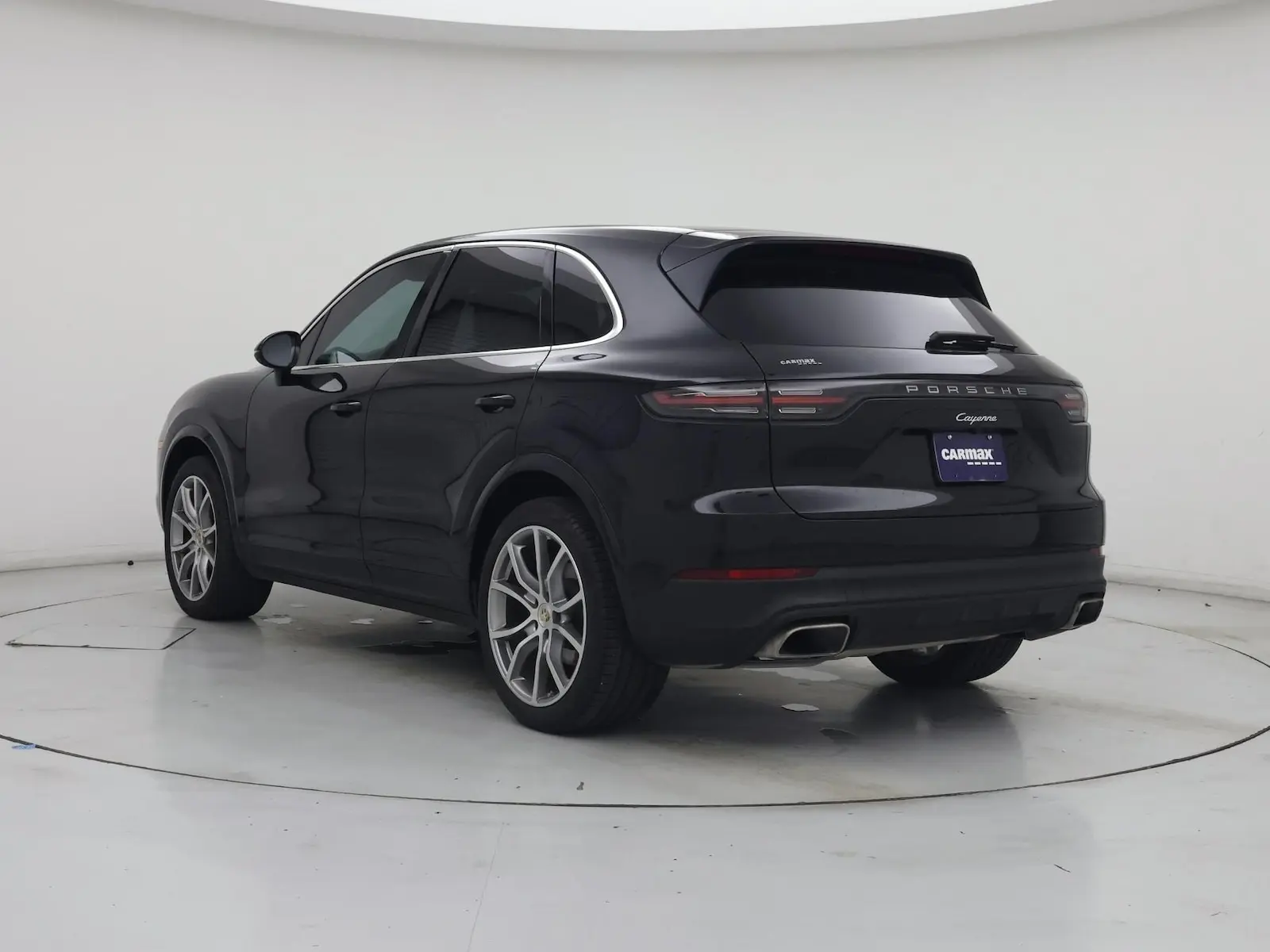 2020 Porsche Cayenne Base photo 3