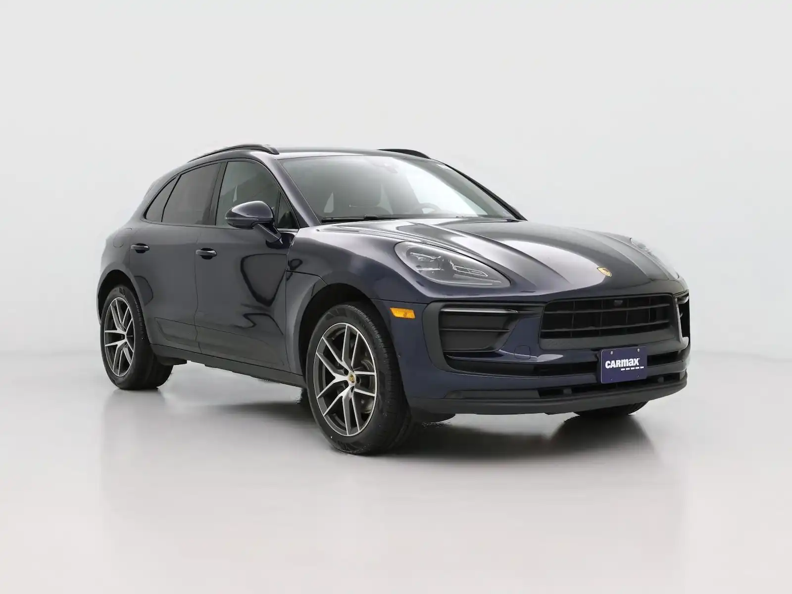 2022 Porsche Macan Base's photo