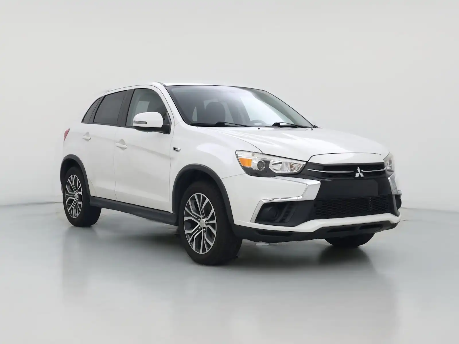 2019 Mitsubishi Outlander Sport 2.0 ES FWD CVT's photo