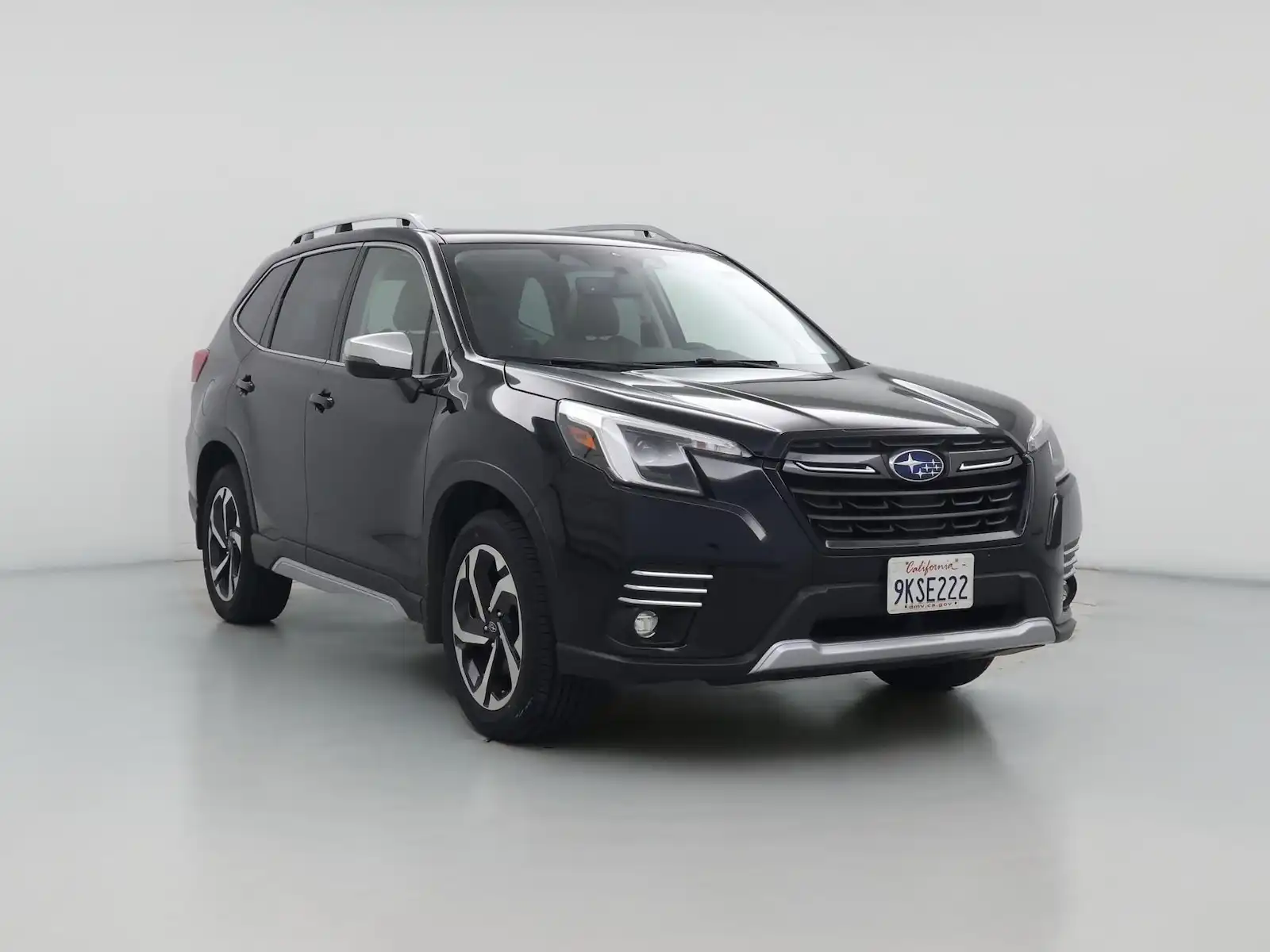 2023 Subaru Forester Touring's photo