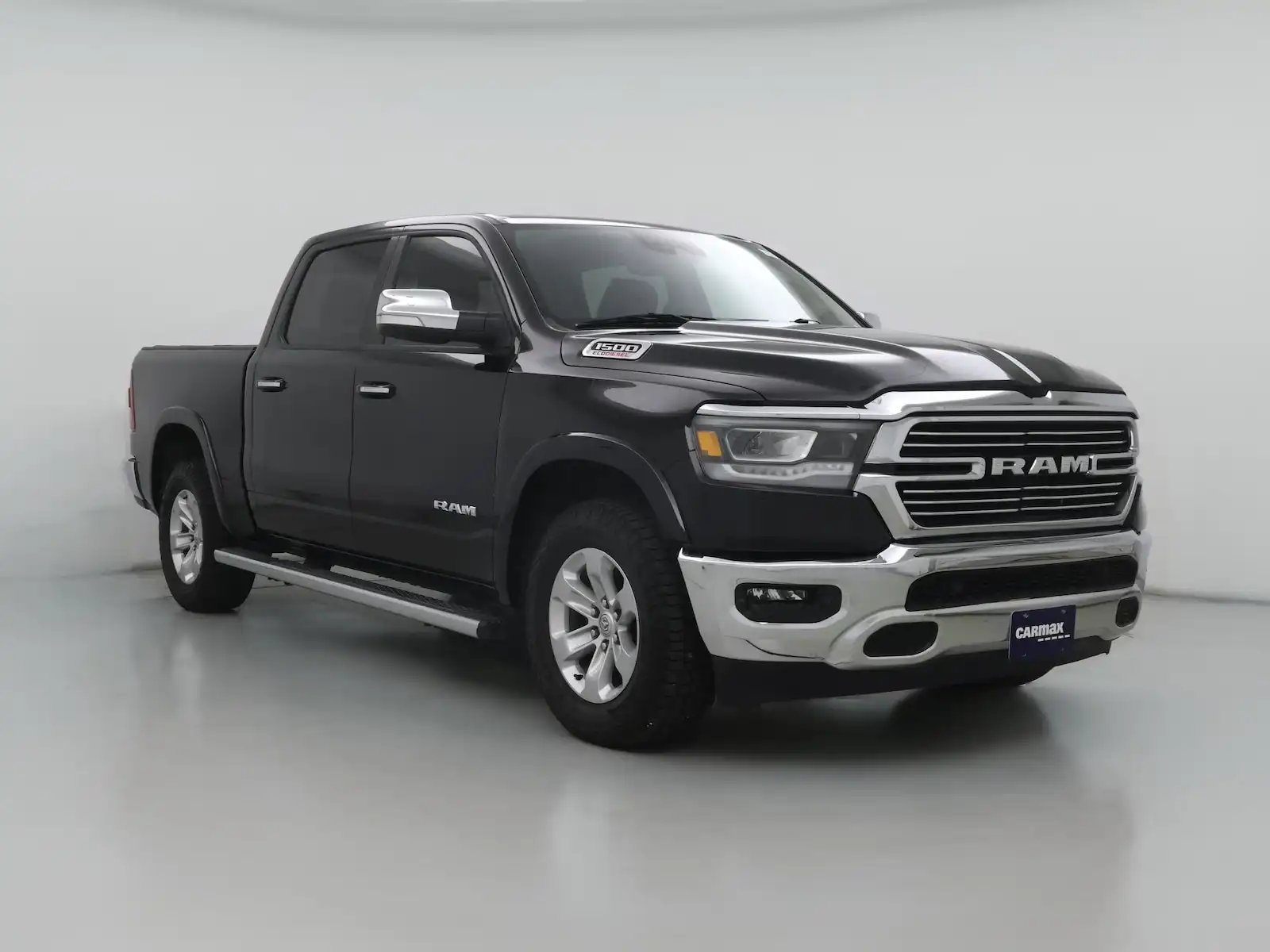 2022 RAM 1500 Laramie Crew Cab 5'7's photo
