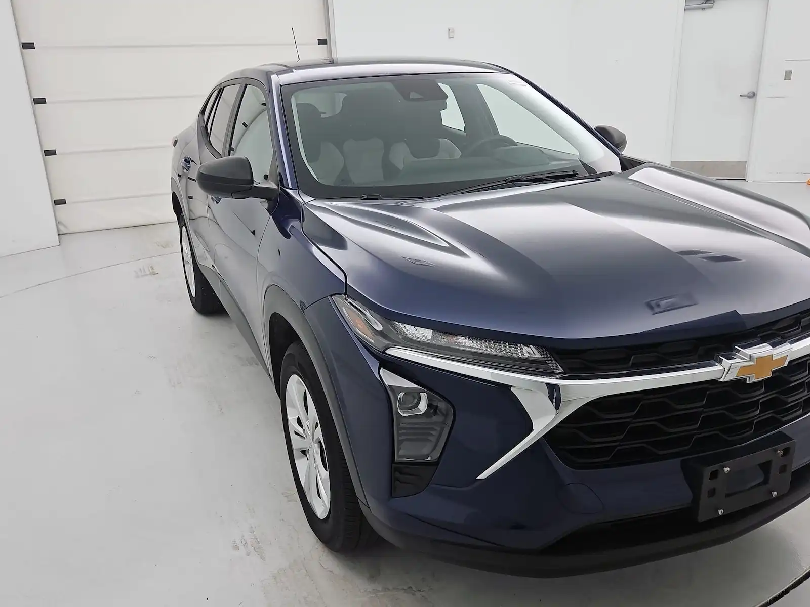 2024 Chevrolet Trax LS's photo