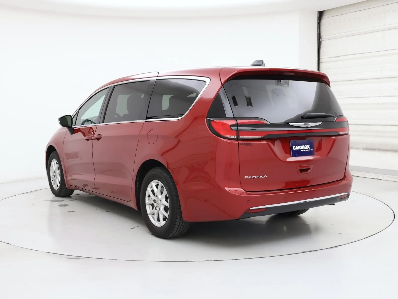 2025 Chrysler Pacifica Select photo 3