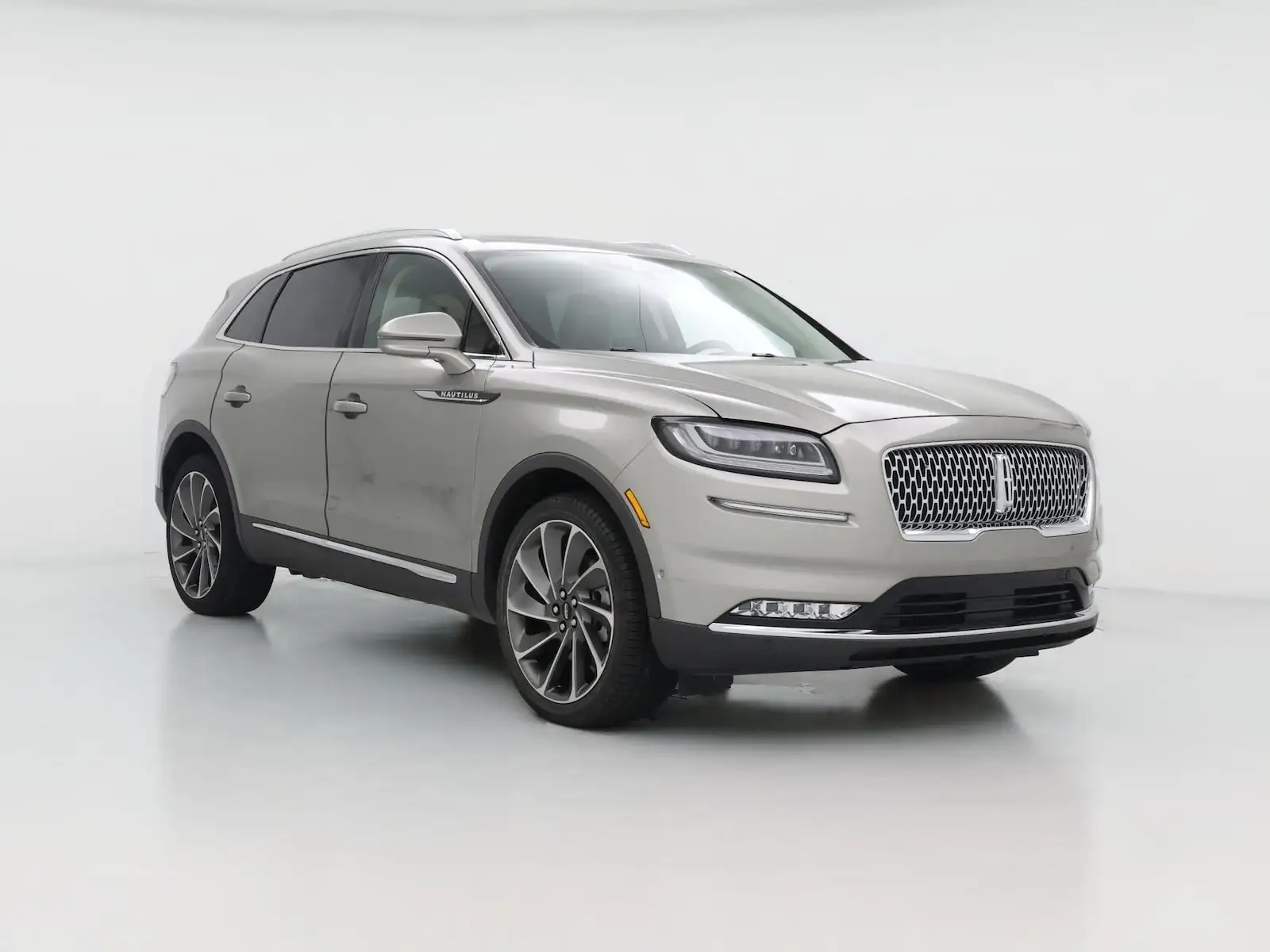 2023 Lincoln Nautilus Reserve AWD's photo
