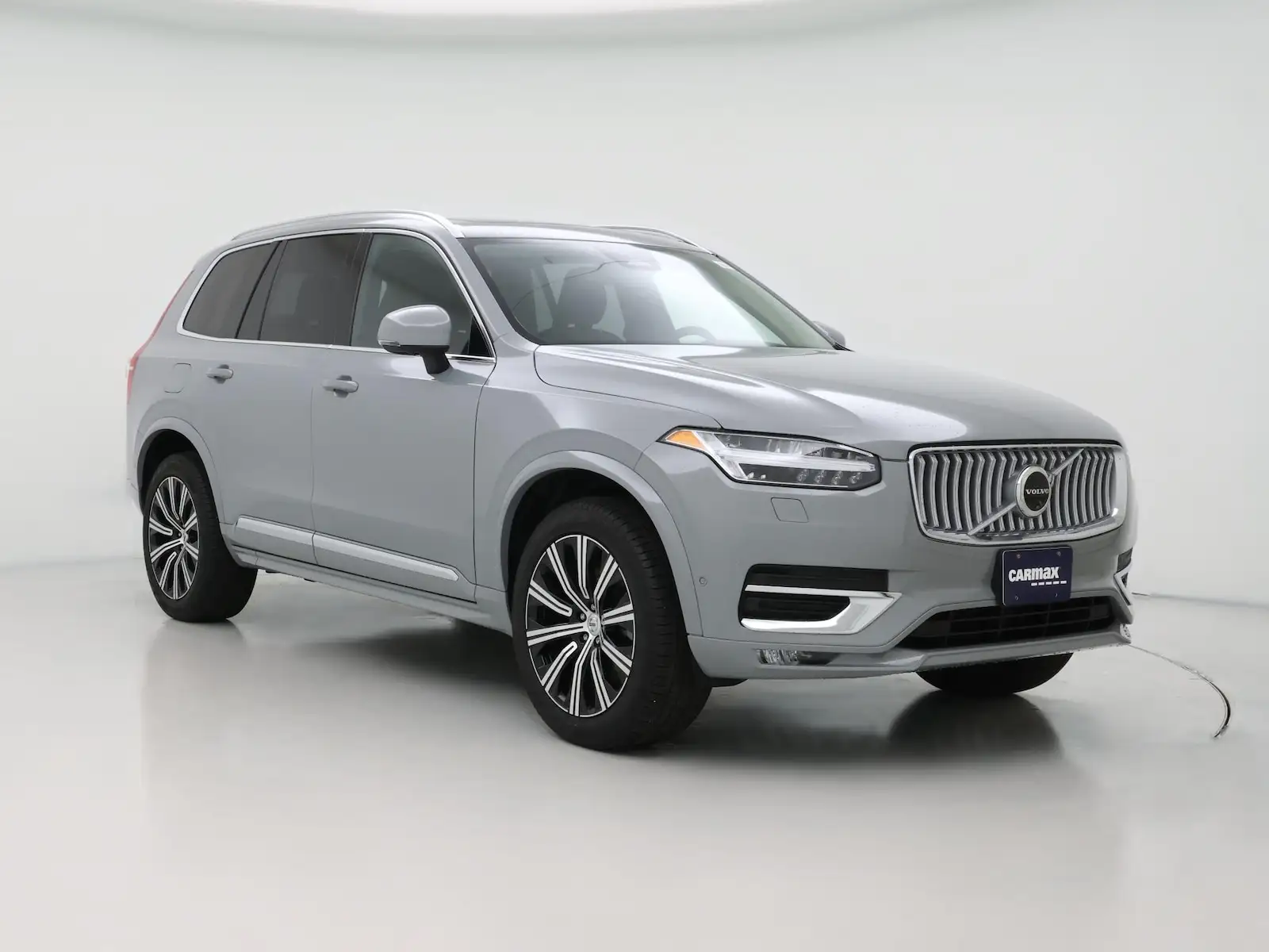 2025 Volvo XC90 B6 Plus Bright 7-Seater AWD's photo
