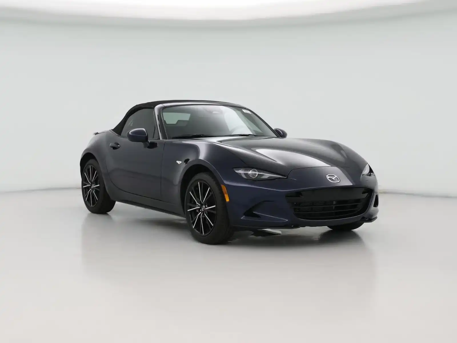 2025 Mazda MX-5 Miata 2.0 Grand Touring's photo