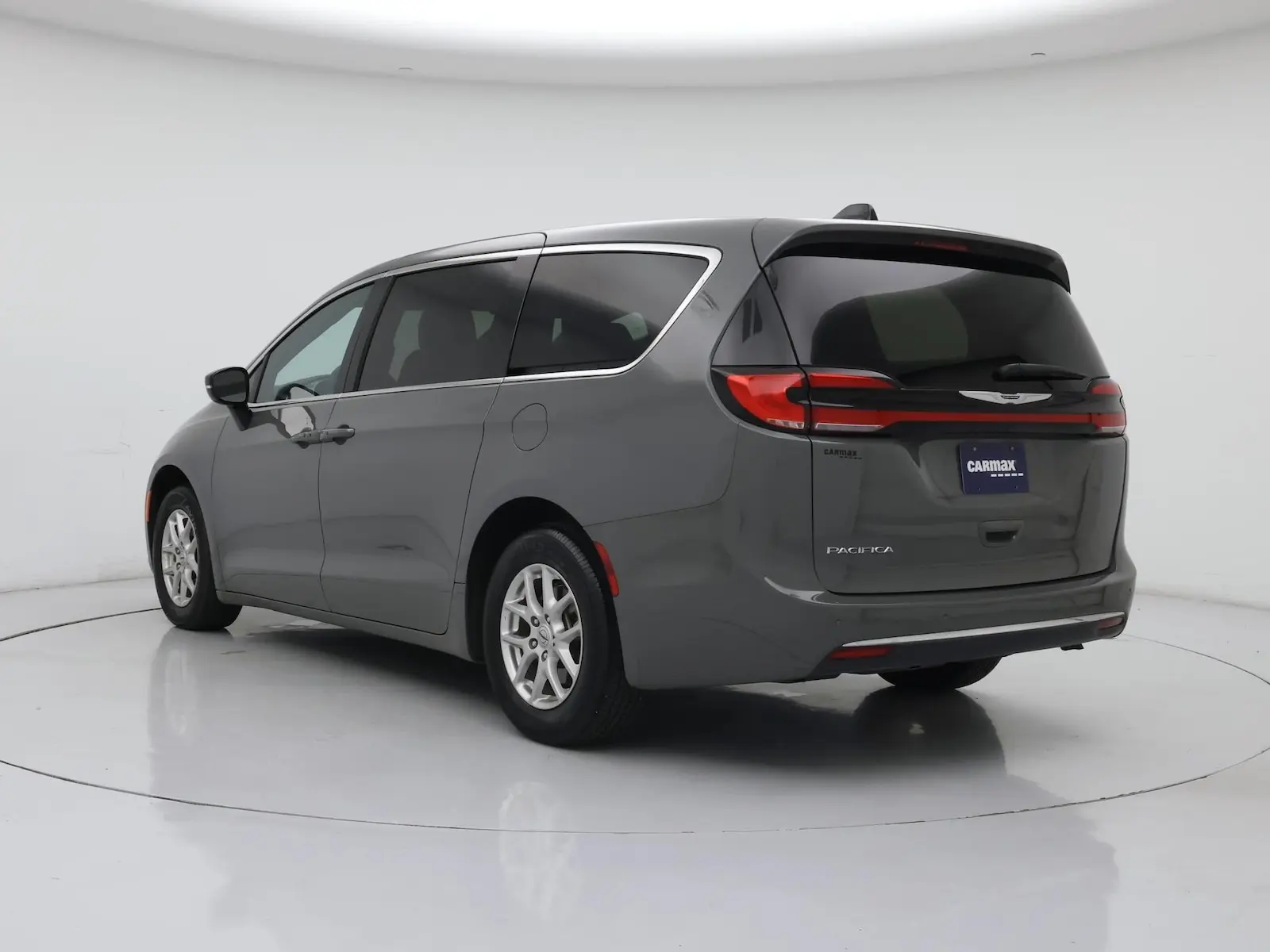 2025 Chrysler Pacifica Select photo 3