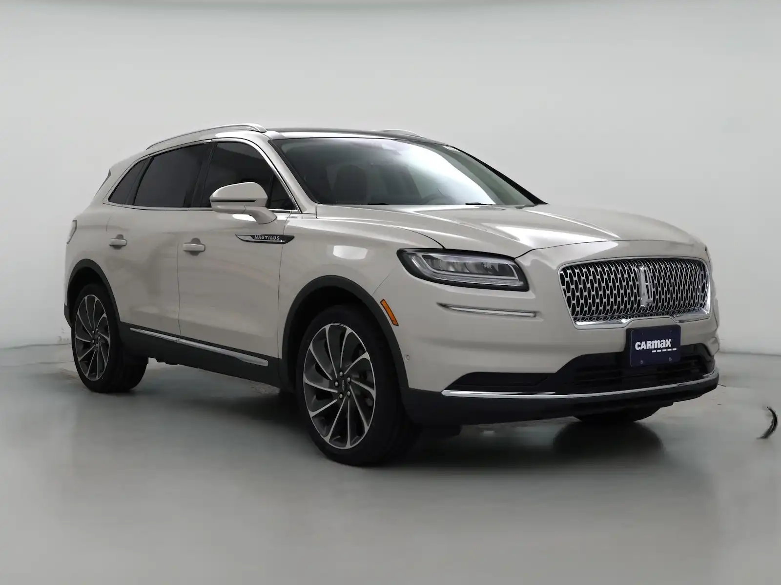 2022 Lincoln Nautilus Reserve AWD's photo