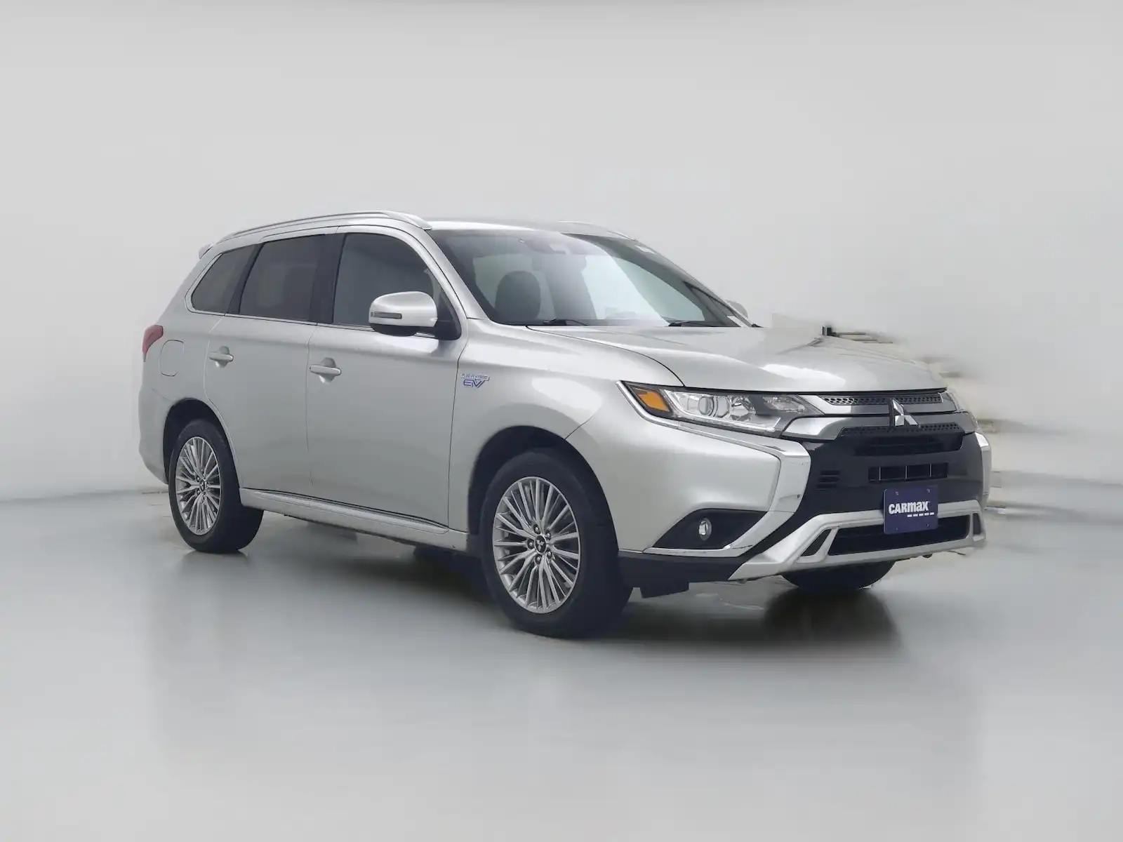 2022 Mitsubishi Outlander Plug-in Hybrid SE S-AWC's photo