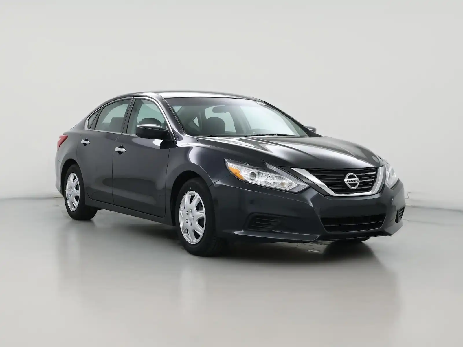 2016 Nissan Altima 2.5 S's photo