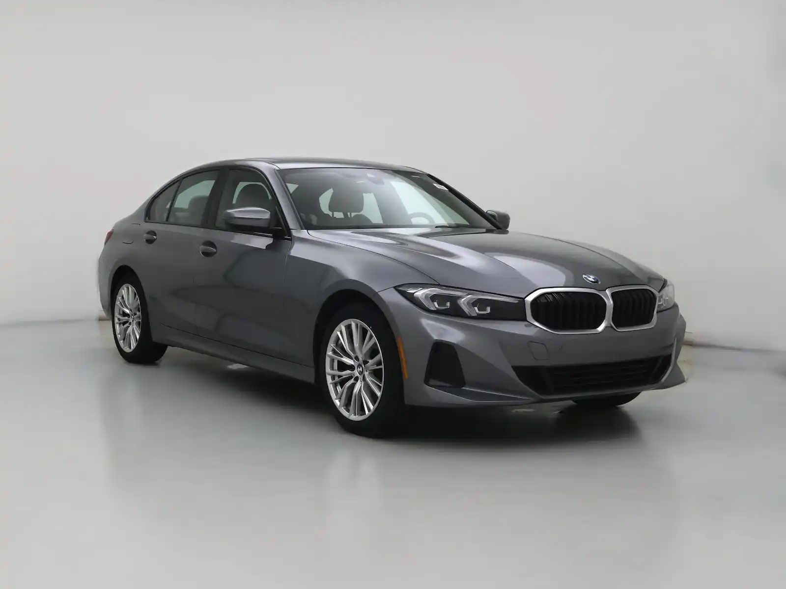 2023 BMW 3 Series 330i xDrive Sedan's photo