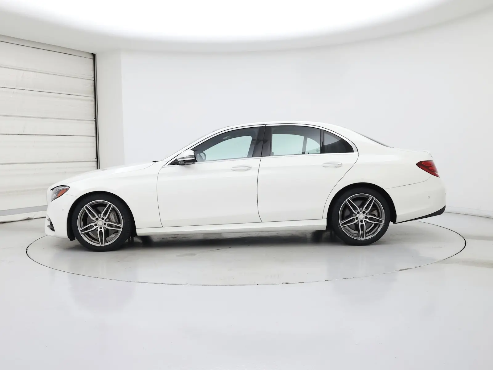 2019 Mercedes-Benz E-Class E450 4MATIC photo 4