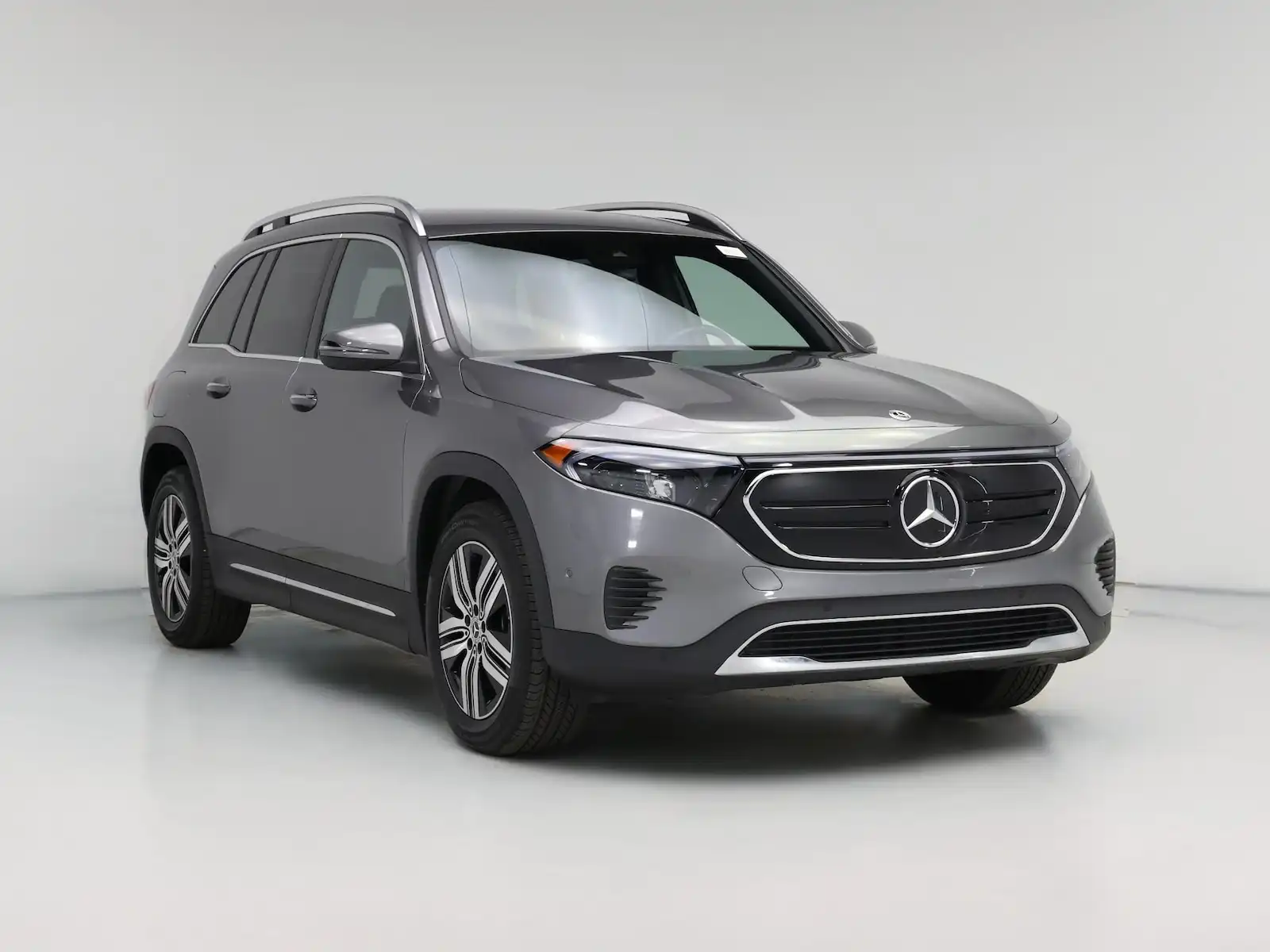 2023 Mercedes-Benz EQB EQB300's photo