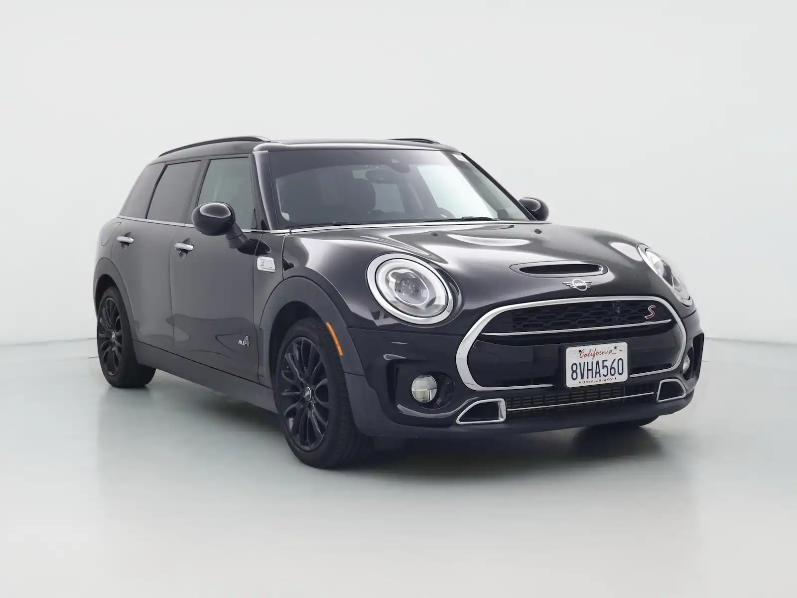2019 MINI Clubman Cooper S ALL4 Signature's photo