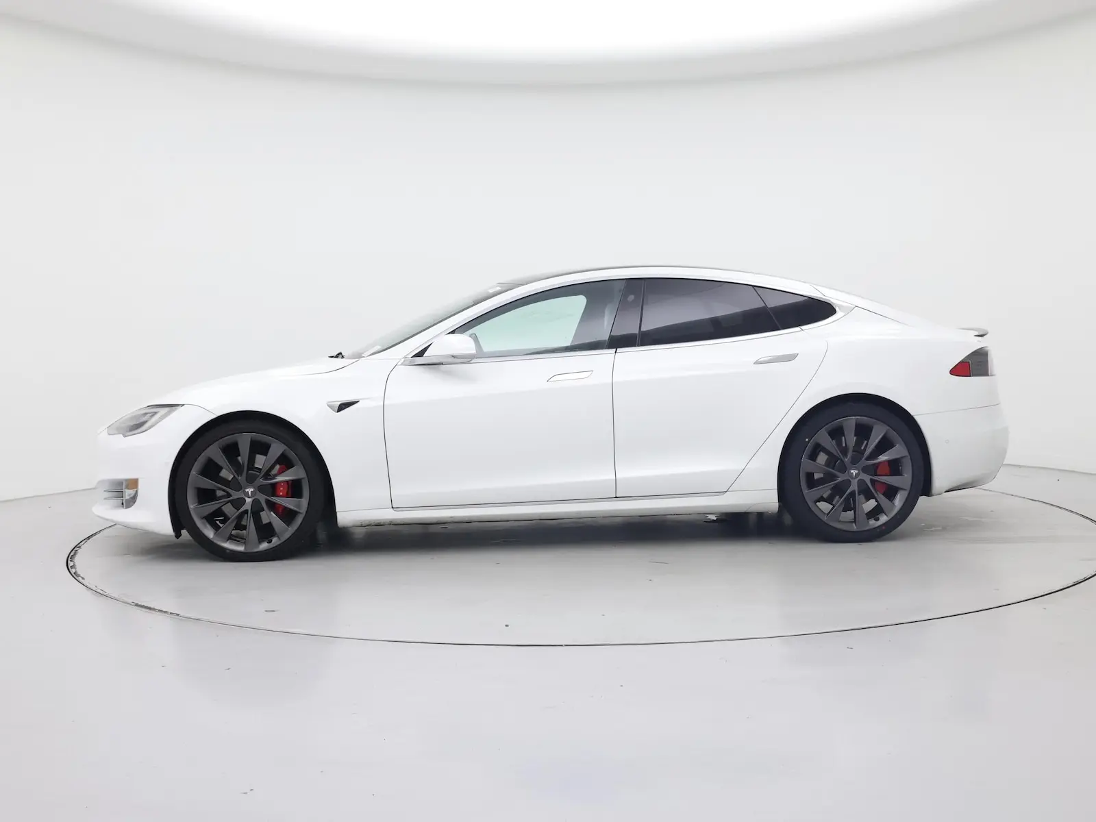 2020 Tesla Model S Performance photo 4
