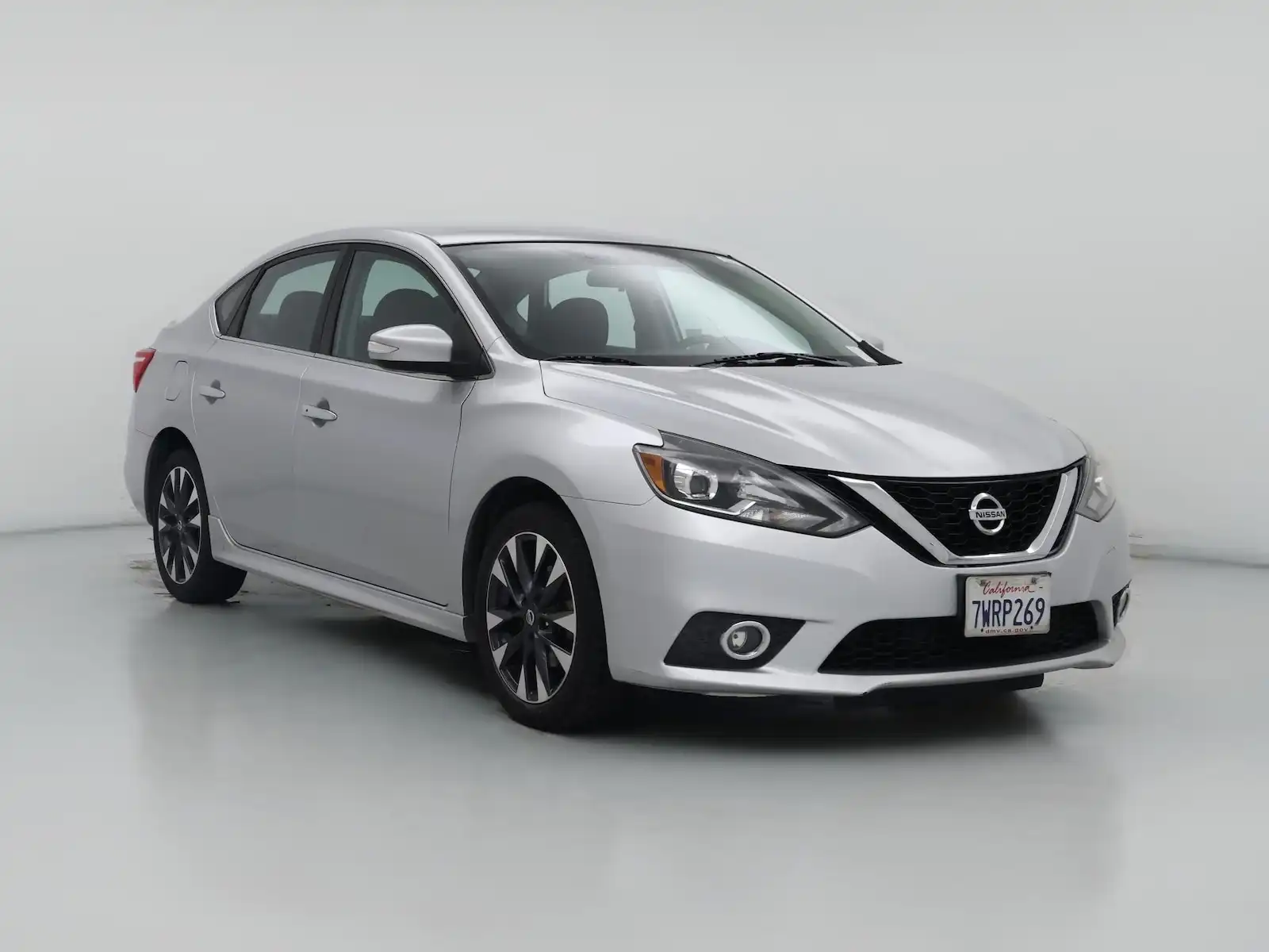 2017 Nissan Sentra SR CVT's photo
