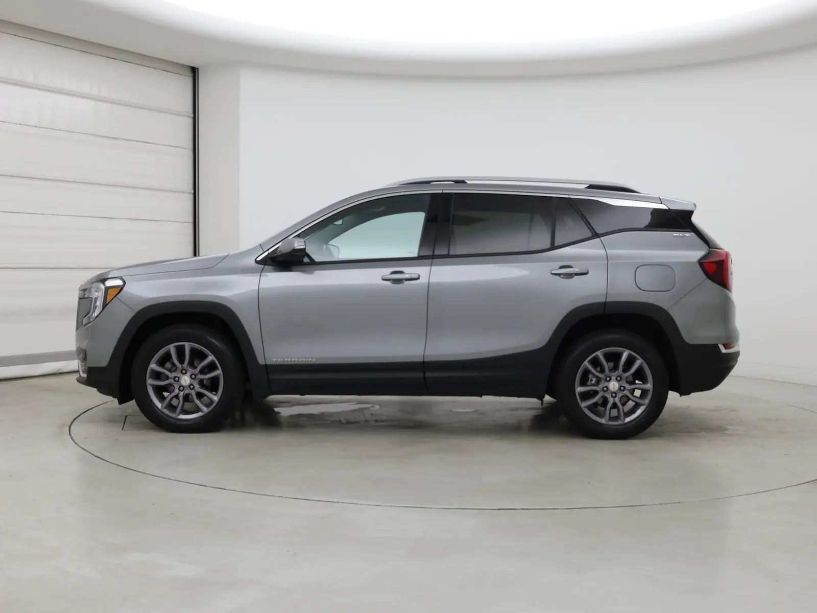 2023 GMC Terrain SLT AWD photo 4