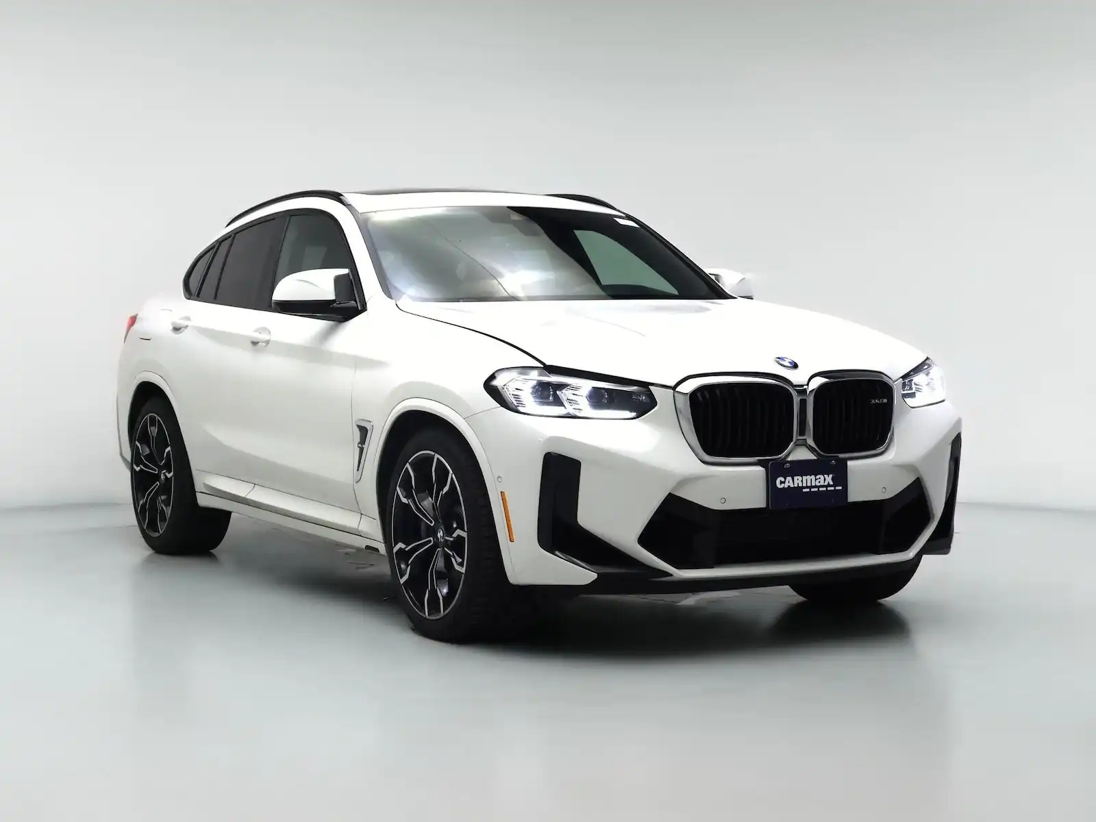 2022 BMW X4 M Base's photo