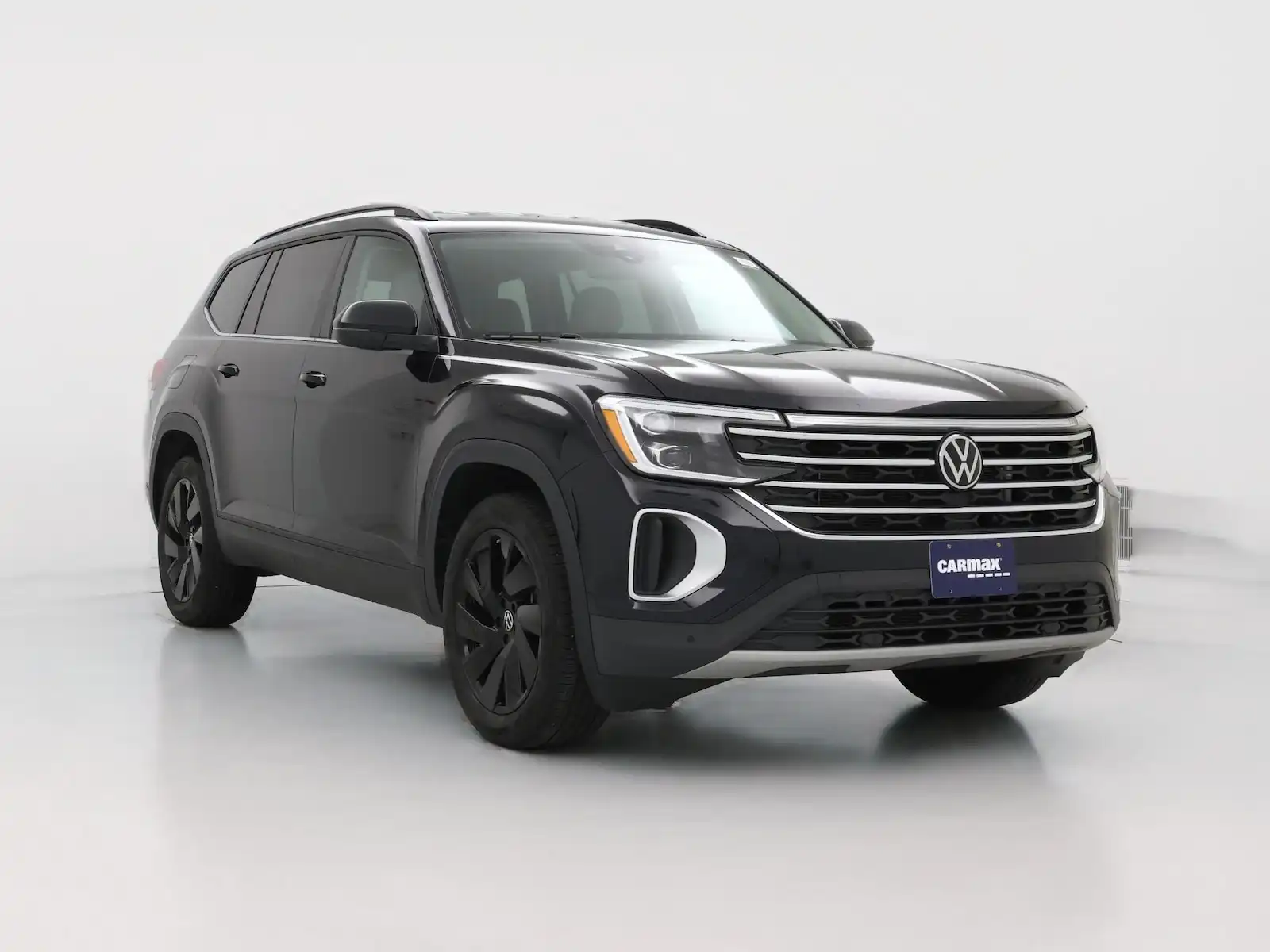 2025 Volkswagen Atlas SE with Tech's photo