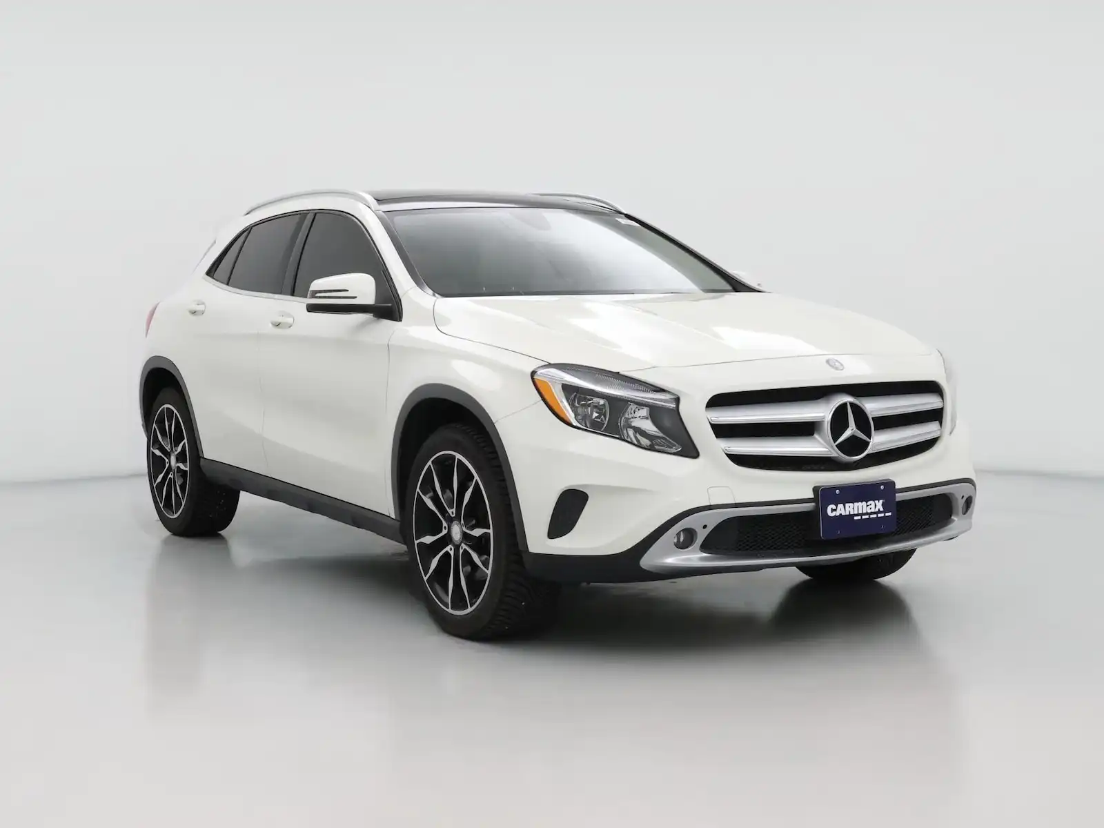 2016 Mercedes-Benz GLA GLA250 4MATIC's photo