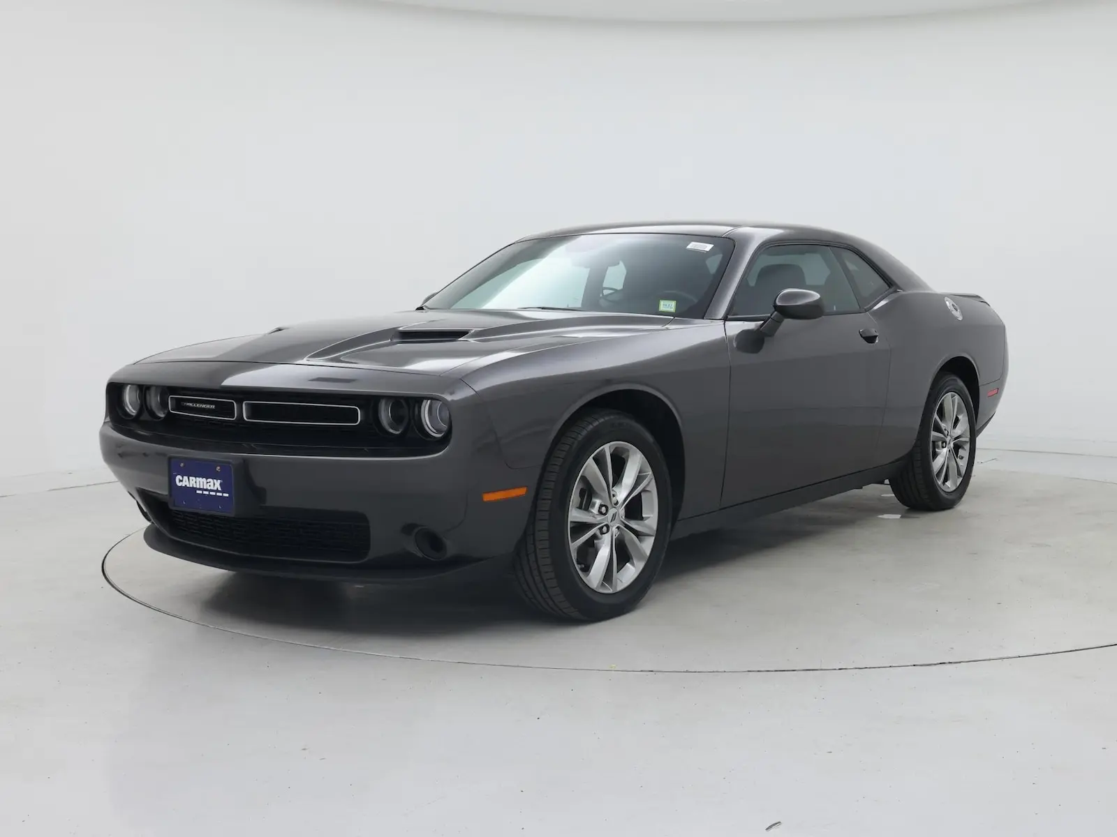 2023 Dodge Challenger SXT AWD Auto photo 5