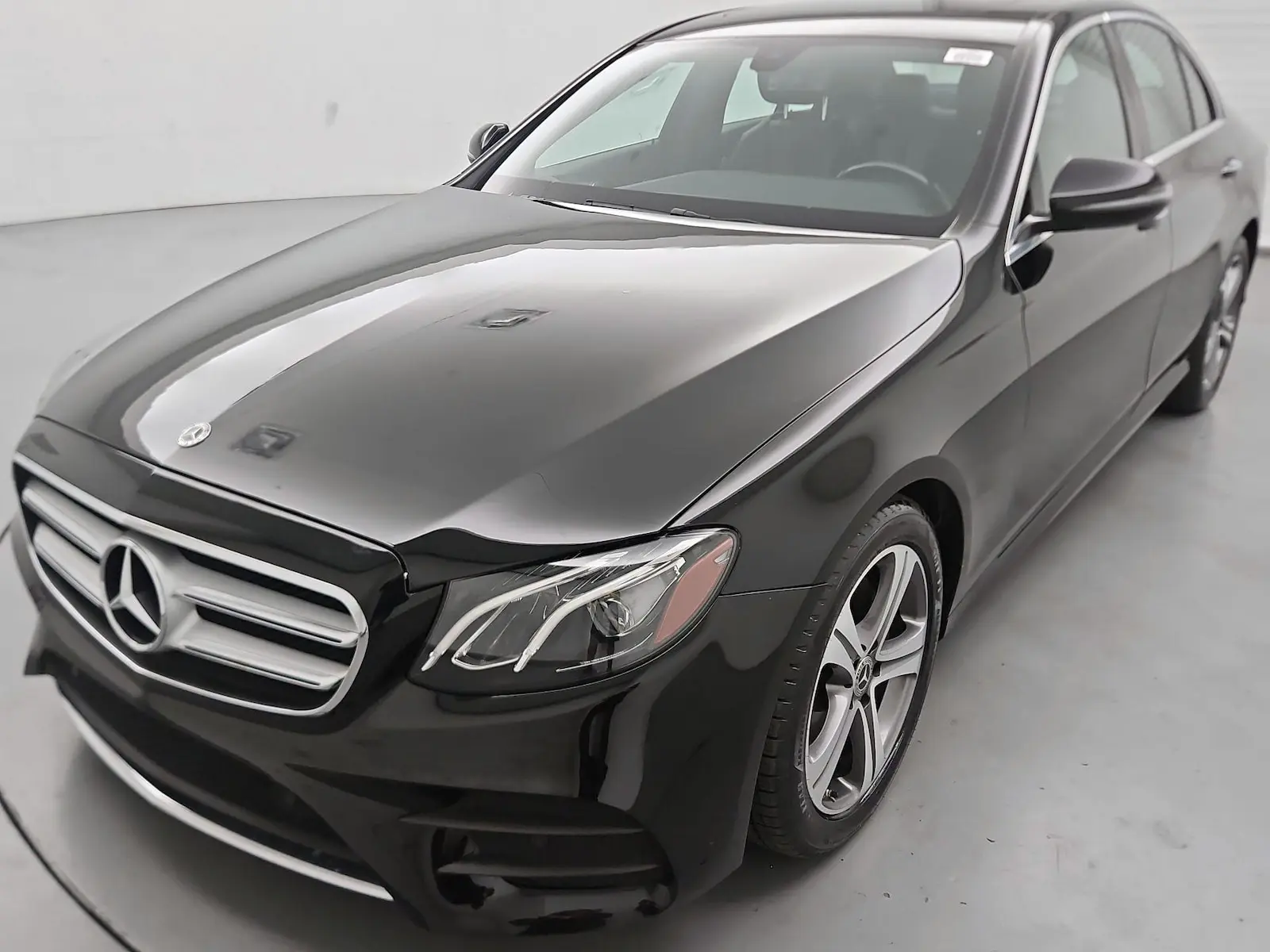 2020 Mercedes-Benz E-Class E350 photo 3