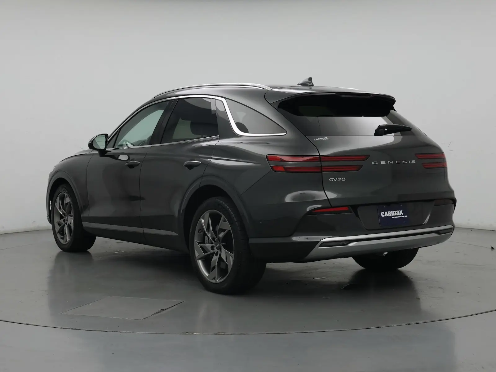 2023 Genesis GV70 Electrified Advanced AWD photo 3