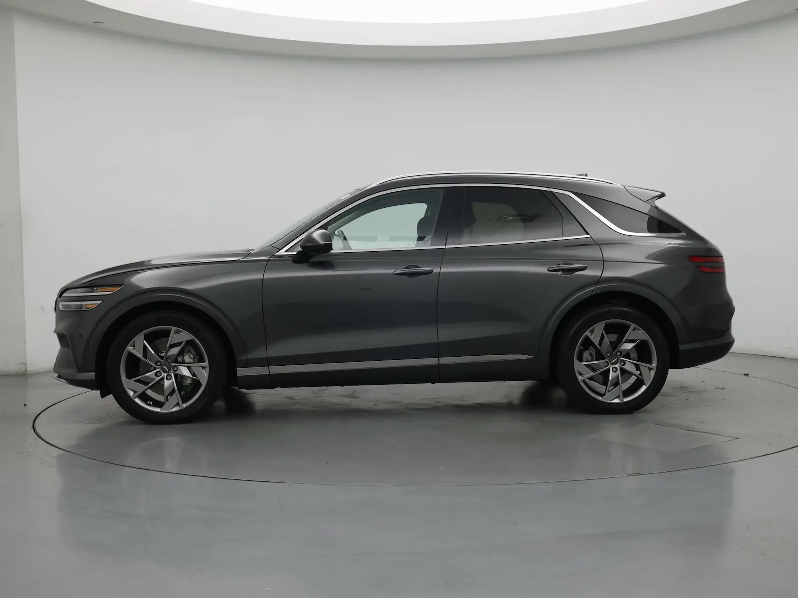 2023 Genesis GV70 Electrified Advanced AWD photo 4
