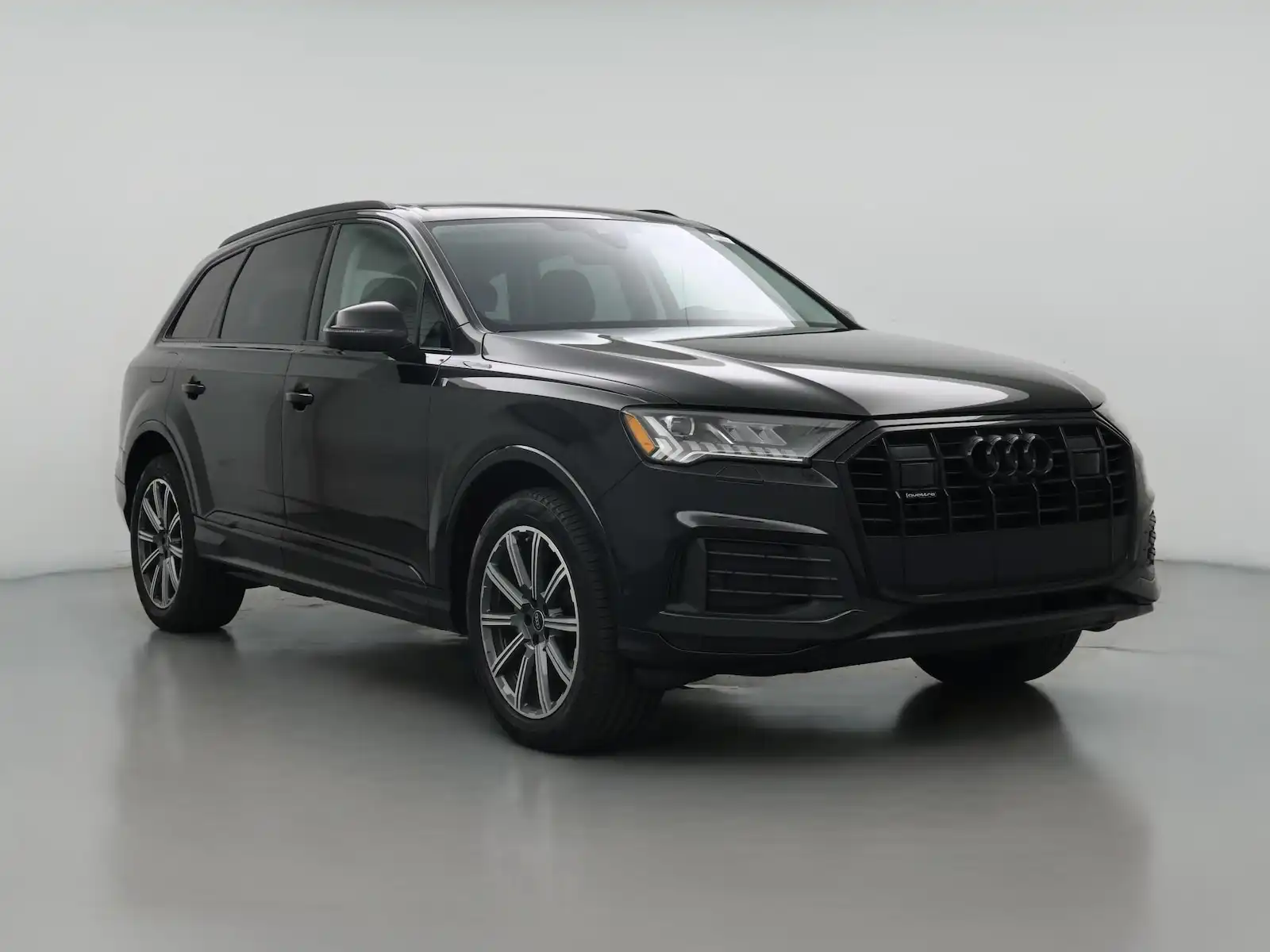 2024 Audi Q7 45 Premium Plus quattro Tiptronic's photo