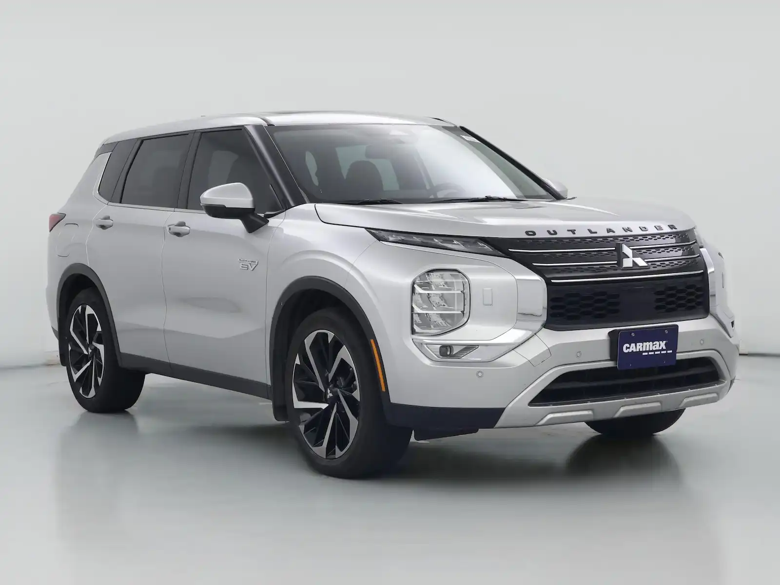 2023 Mitsubishi Outlander Plug-in Hybrid SE S-AWC's photo