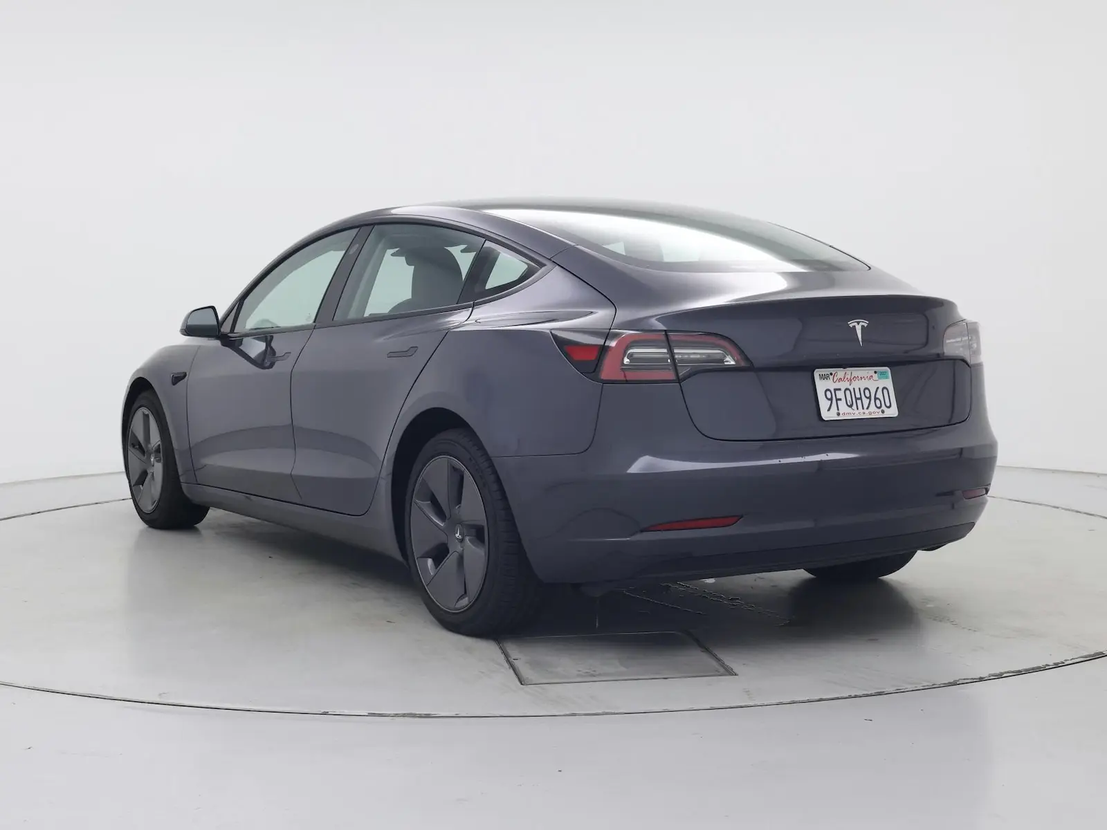 2023 Tesla Model 3 Base photo 3