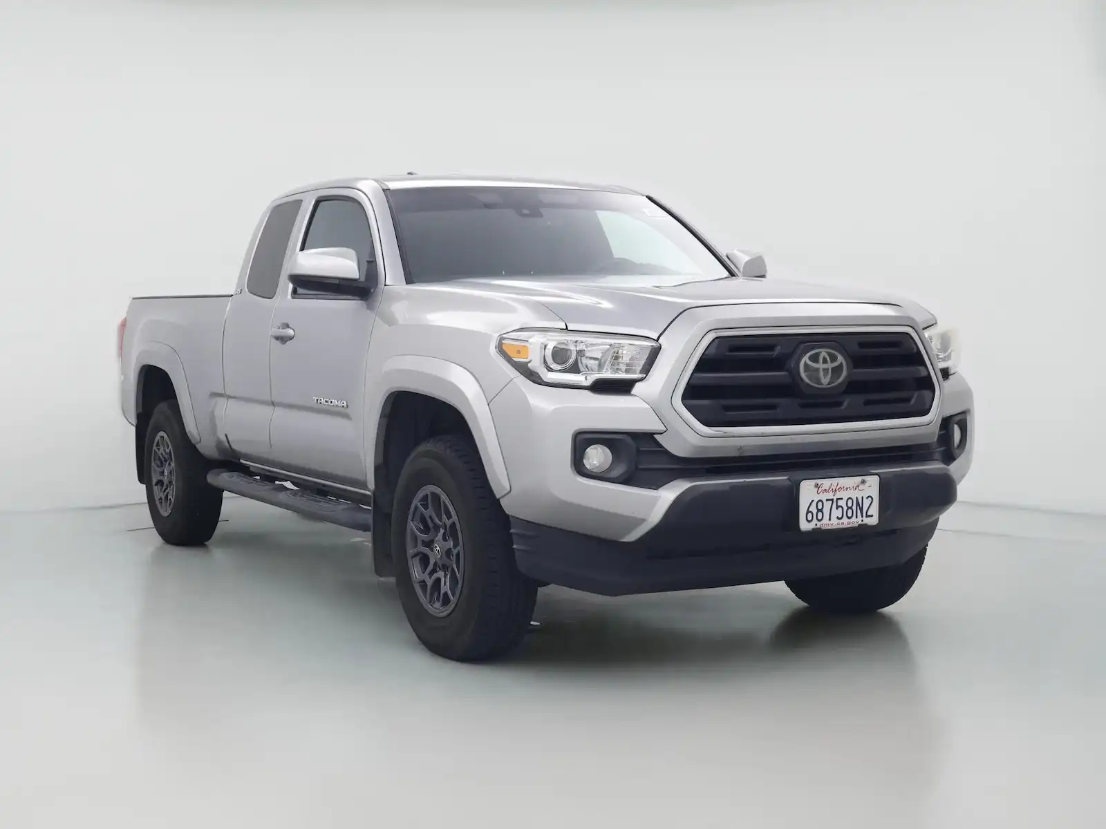 2018 Toyota Tacoma SR5 Access Cab 2WD V6 Auto Standard Bed's photo