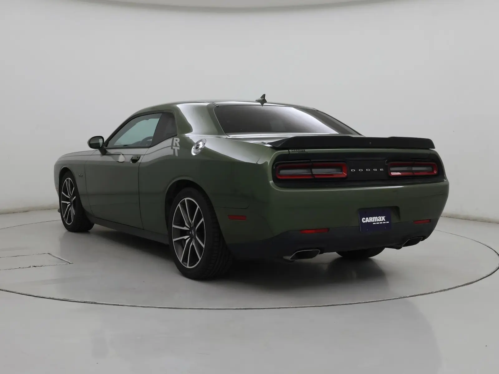 2023 Dodge Challenger R/T photo 3