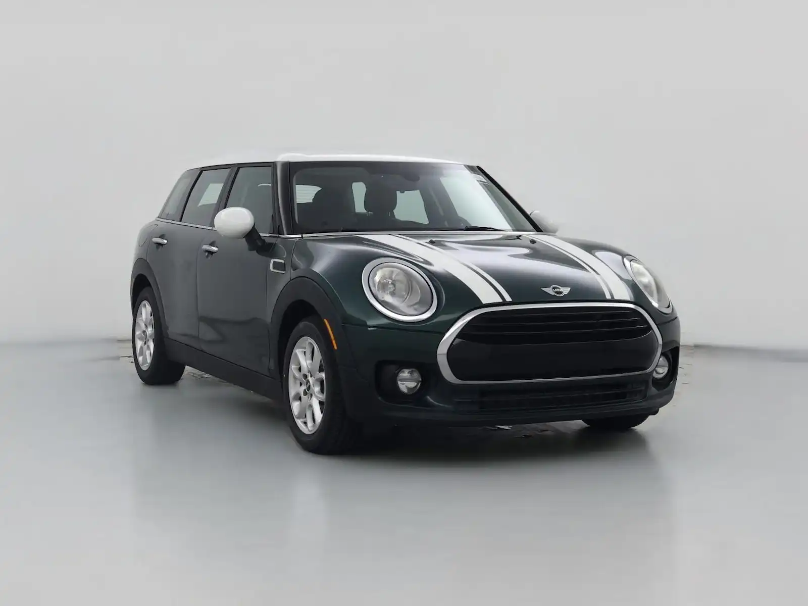 2017 MINI Clubman Cooper's photo