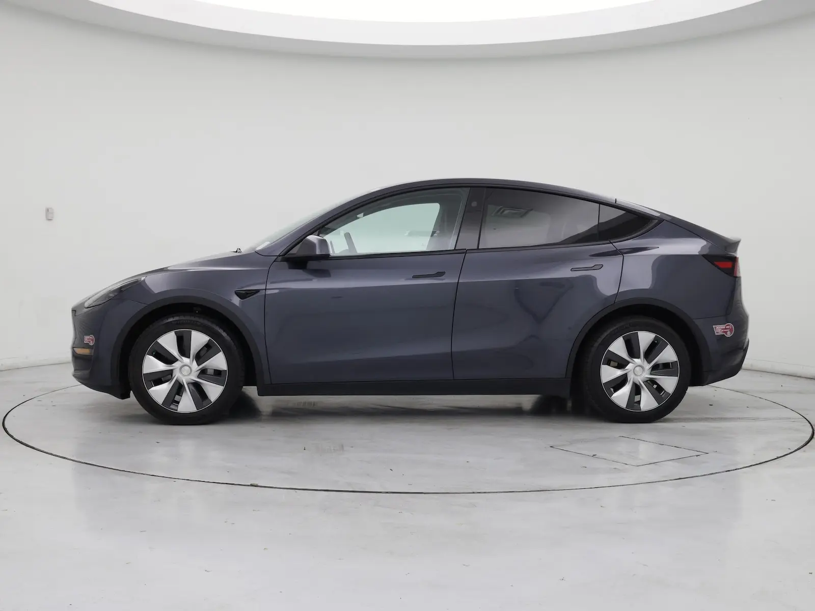 2023 Tesla Model Y Long Range Dual Motor AWD photo 4